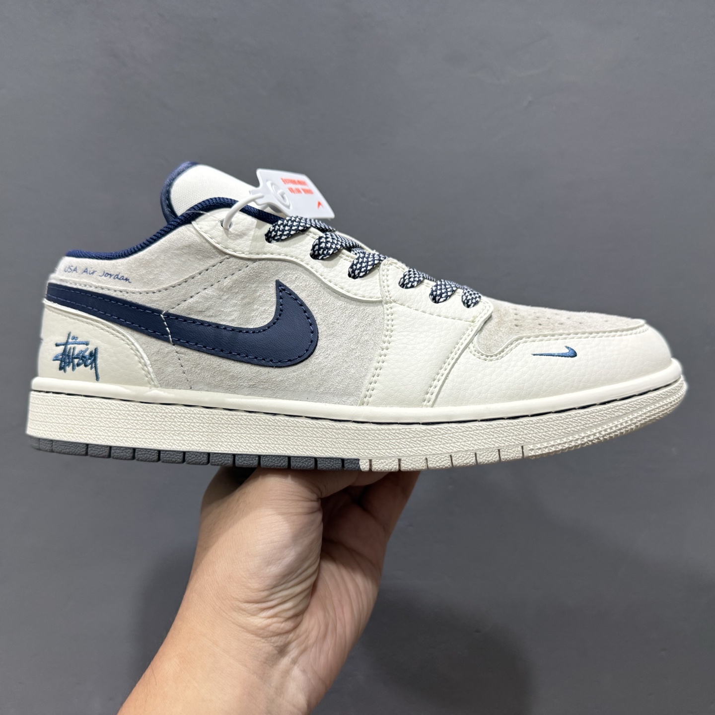 XC版 Air Jordan 1 Retro Low x Supreme 米黑小钩  SJ9950-043