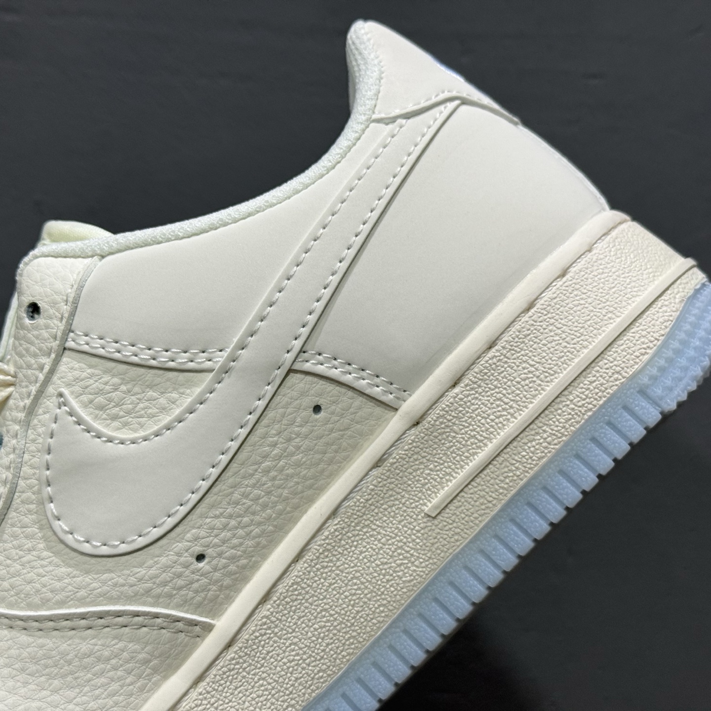 Nike Air Force 1'07 Low Supreme联名 双拼米蓝 空军一号低帮休闲板鞋 XX3168-179