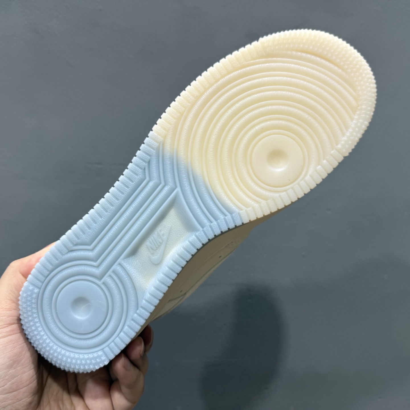 Nike Air Force 1'07 Low Supreme联名 双拼米蓝 空军一号低帮休闲板鞋 XX3168-179