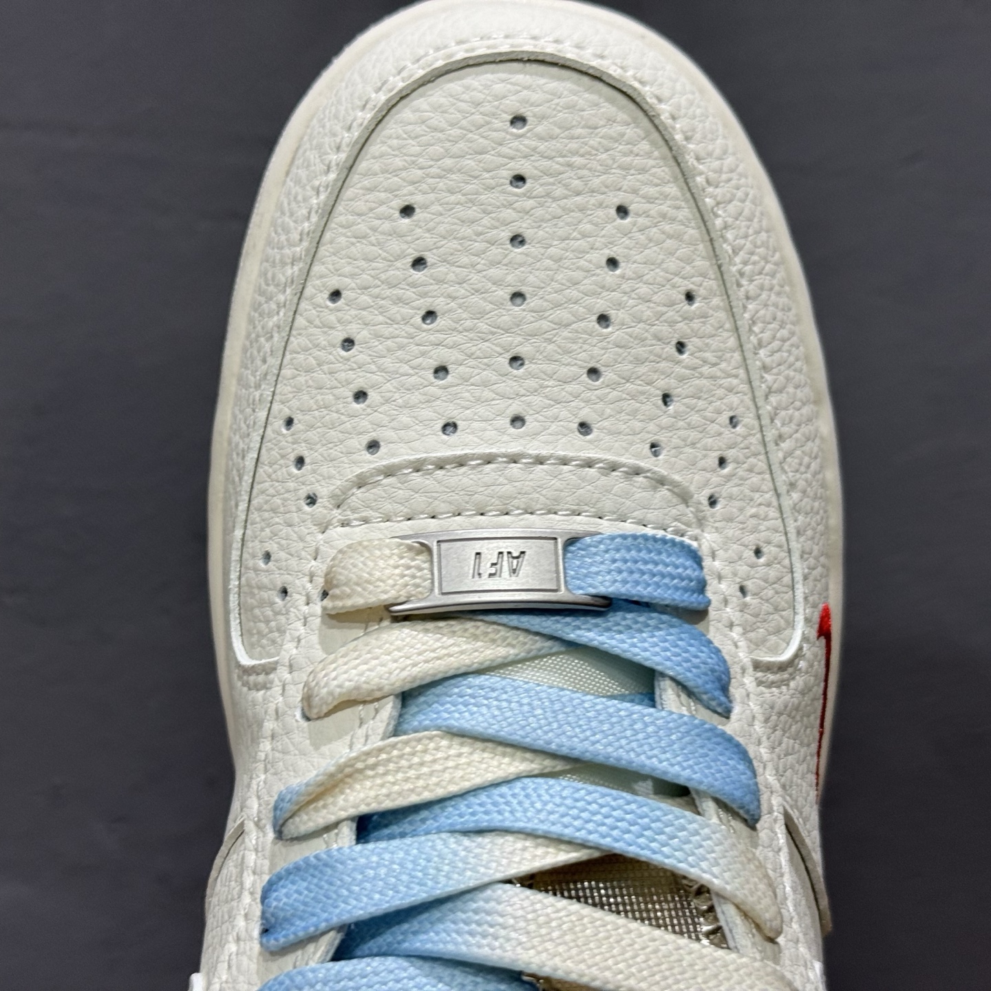 Nike Air Force 1'07 Low Supreme联名 双拼米蓝 空军一号低帮休闲板鞋 XX3168-179