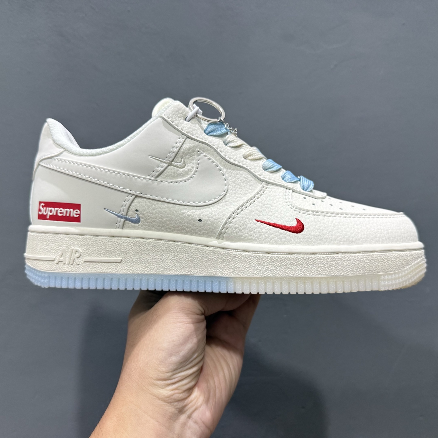Nike Air Force 1’07 Low Supreme联名 双拼米蓝 空军一号低帮休闲板鞋 XX3168-179