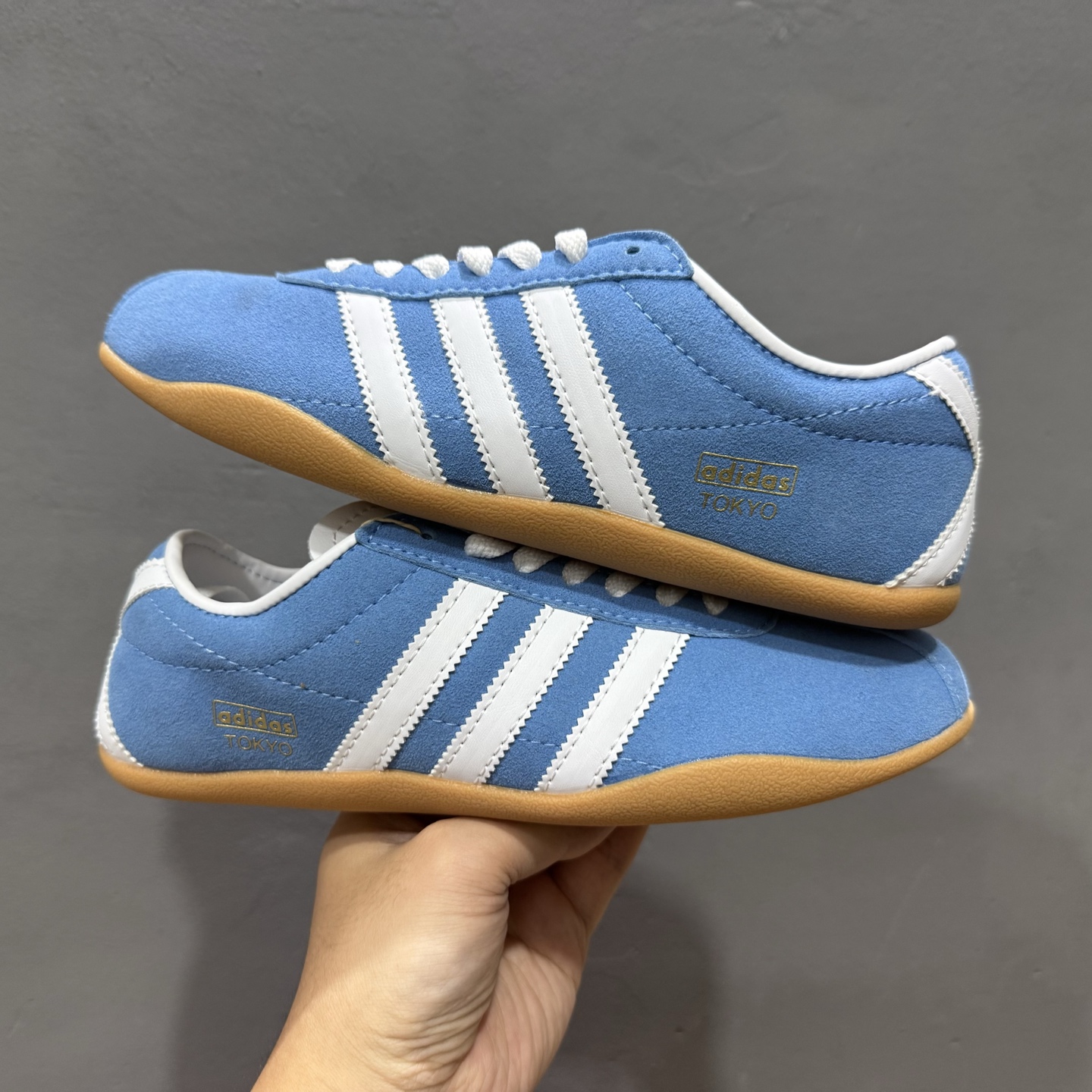 Adidas Originals Tokyo 东京限定系列复古百搭薄底德训风低帮休闲运动T头鞋  JI3300