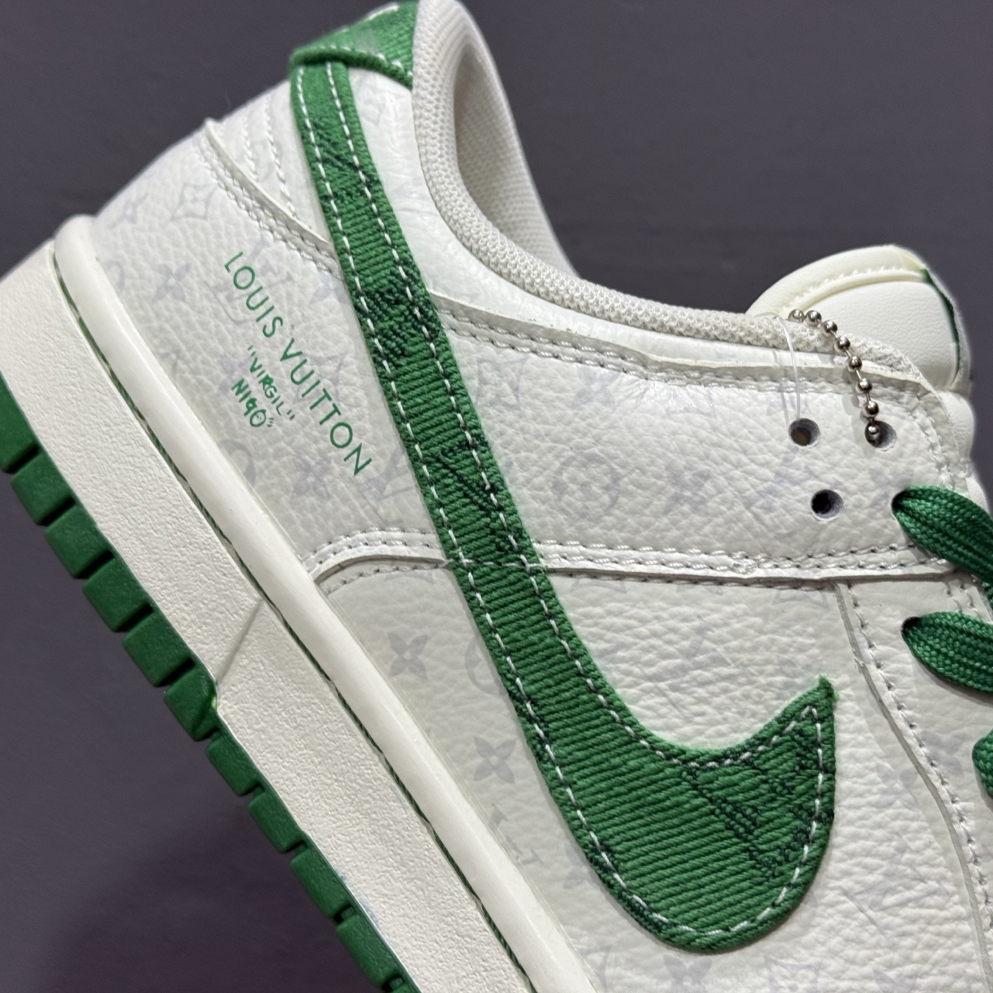 SC版Nike SB Dunk Low LV联名 绿色牛仔 周年高端定制 低帮休闲板鞋  SC9772-805