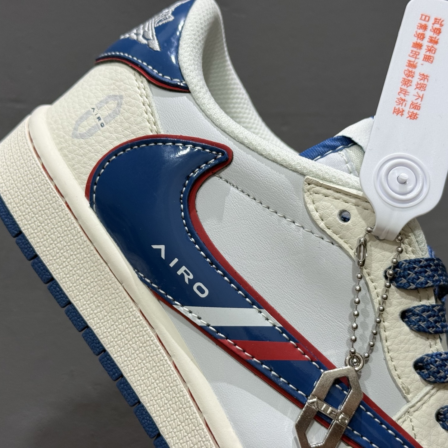 Nike SB Dunk Low 问界M9蓝彩勾 周年高端定制 低帮休闲板鞋 FC1688-235