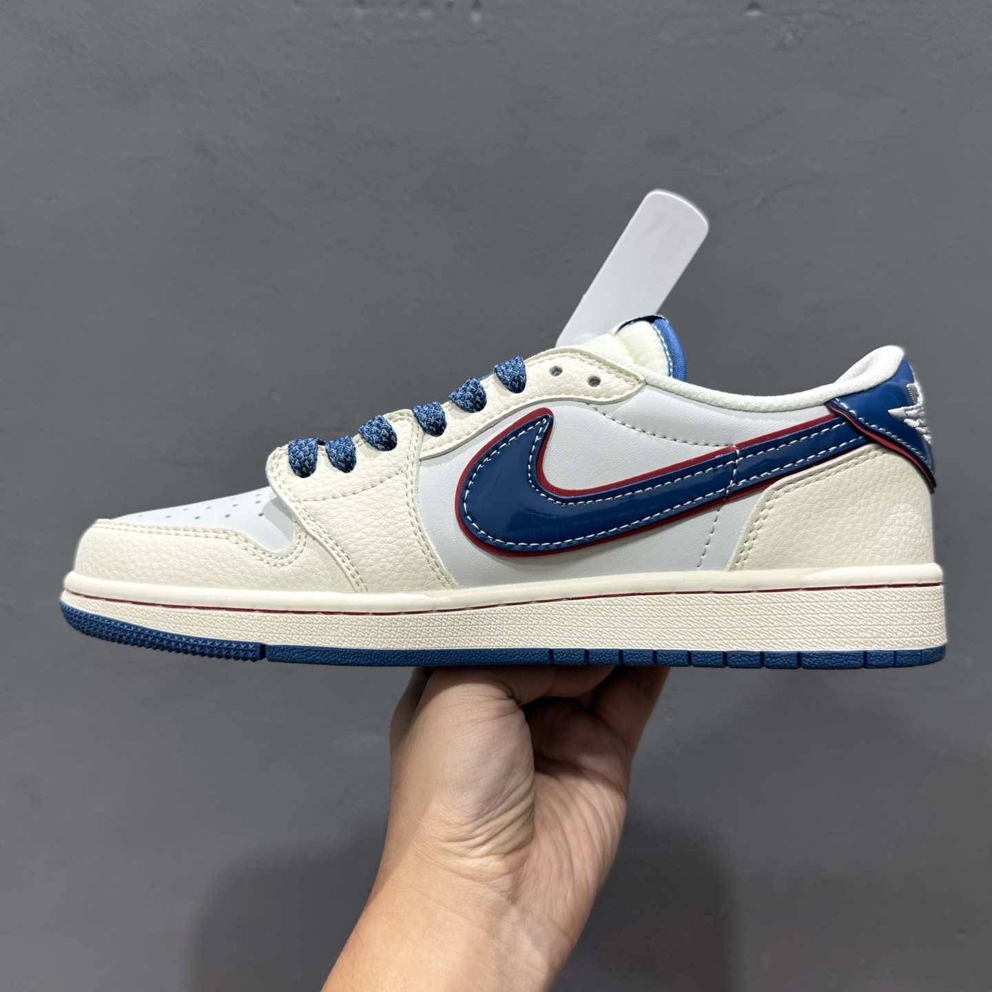 Nike SB Dunk Low 问界M9蓝彩勾 周年高端定制 低帮休闲板鞋 FC1688-235