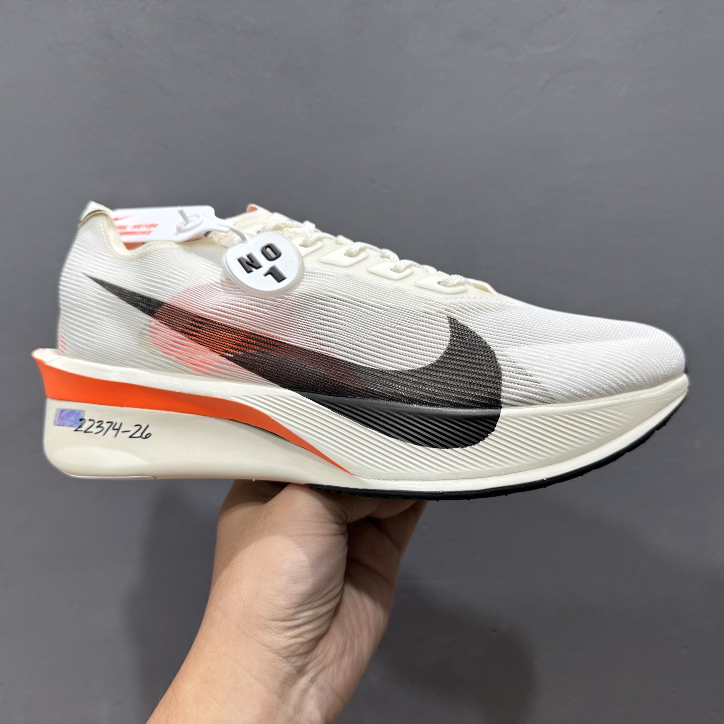 Nike ZoomX Vaporfly NEXT%4 减震马拉松跑步鞋 HF6413-100