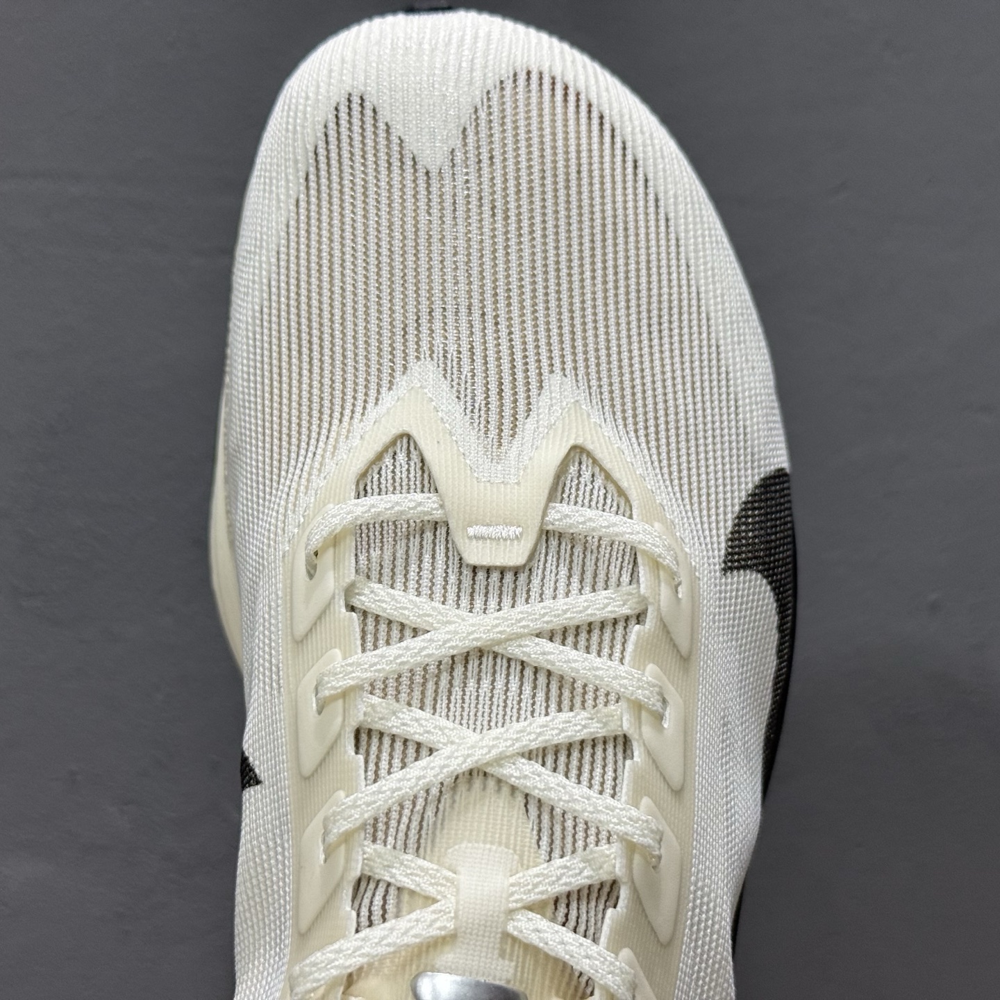 Nike ZoomX Vaporfly NEXT%4 减震马拉松跑步鞋 HF6413-100