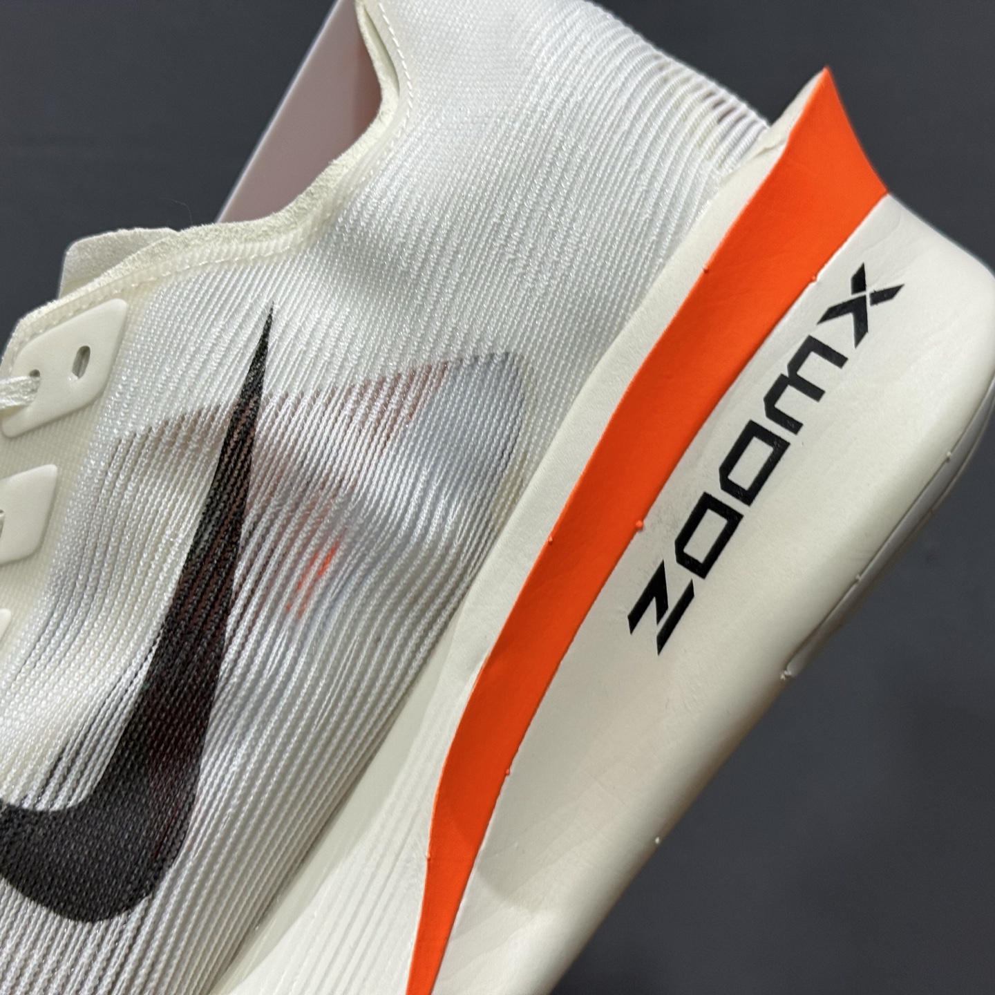 Nike ZoomX Vaporfly NEXT%4 减震马拉松跑步鞋 HF6413-100