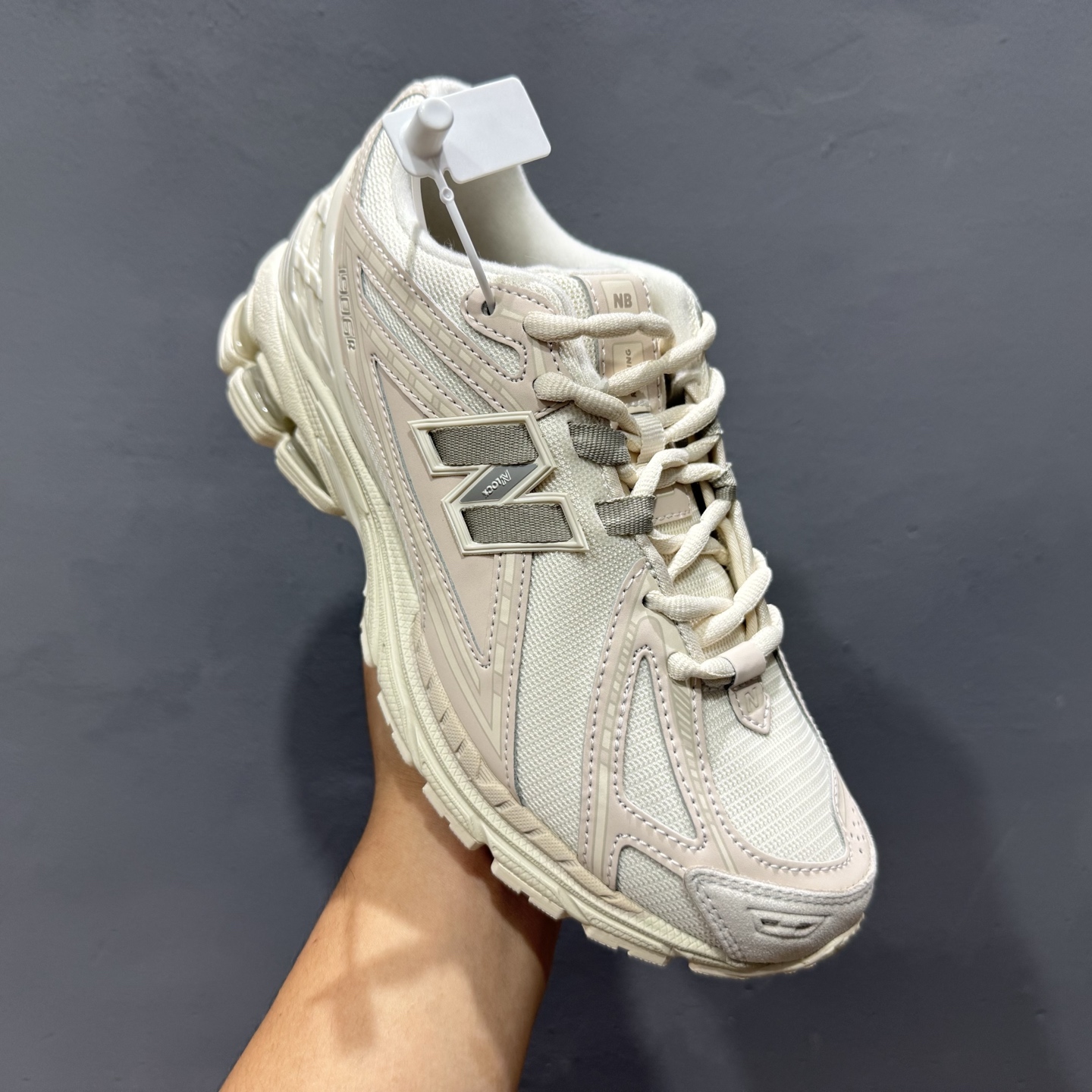New Balance 1906系列复古老爹风休闲运动慢跑鞋 U1906RLI