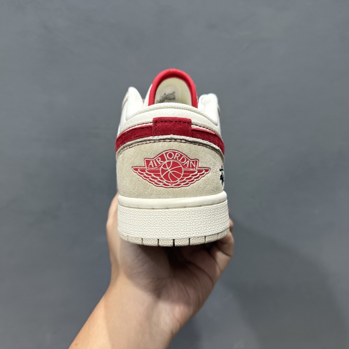 独家实拍Air Jordan 1 Low Supreme联名-双拼黑勾 高端定制 低帮复古篮球鞋 SJ9950-040