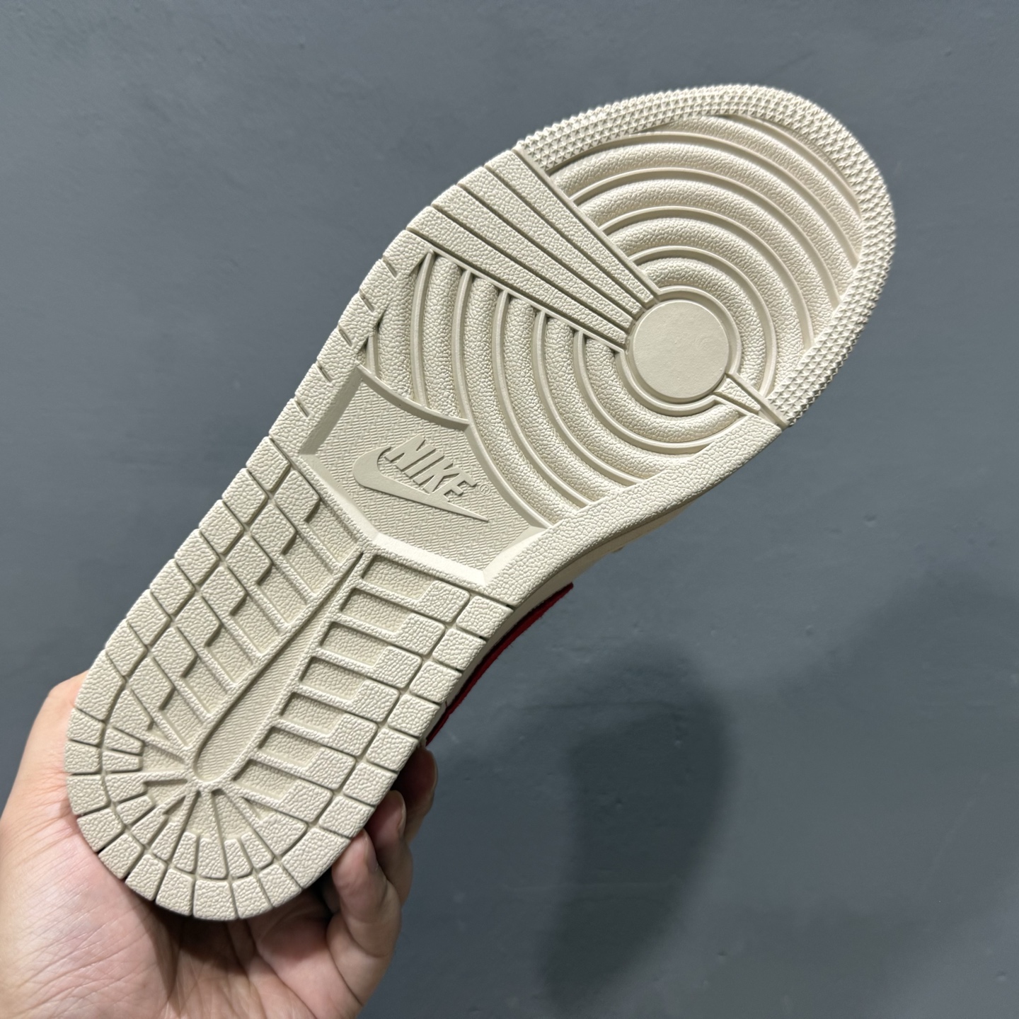 独家实拍Air Jordan 1 Low Supreme联名-双拼黑勾 高端定制 低帮复古篮球鞋 SJ9950-040