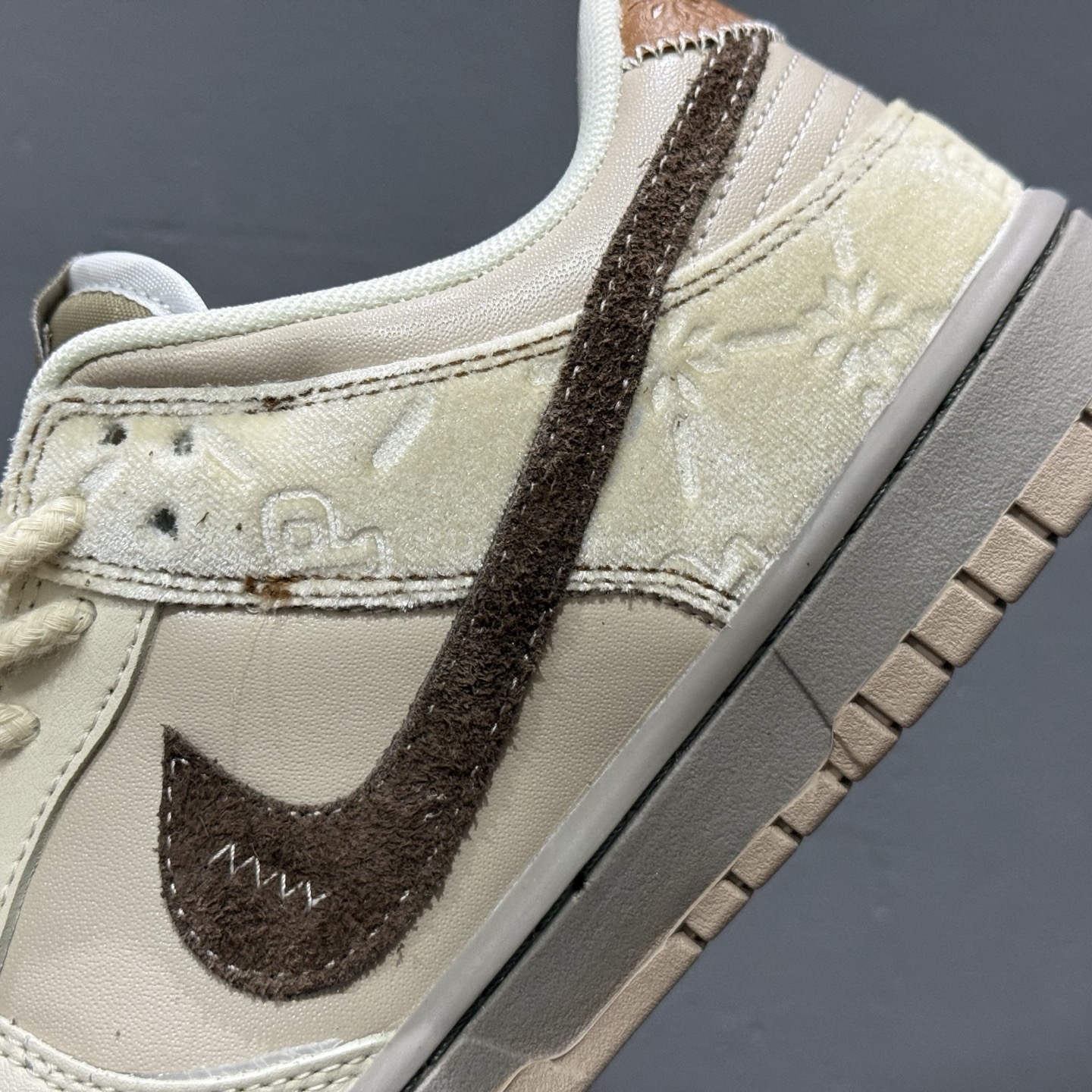 Nike Dunk Low 熊猫恶作剧 冬梦奇缘 御光米褐 低帮休闲板鞋 HQ1175-240