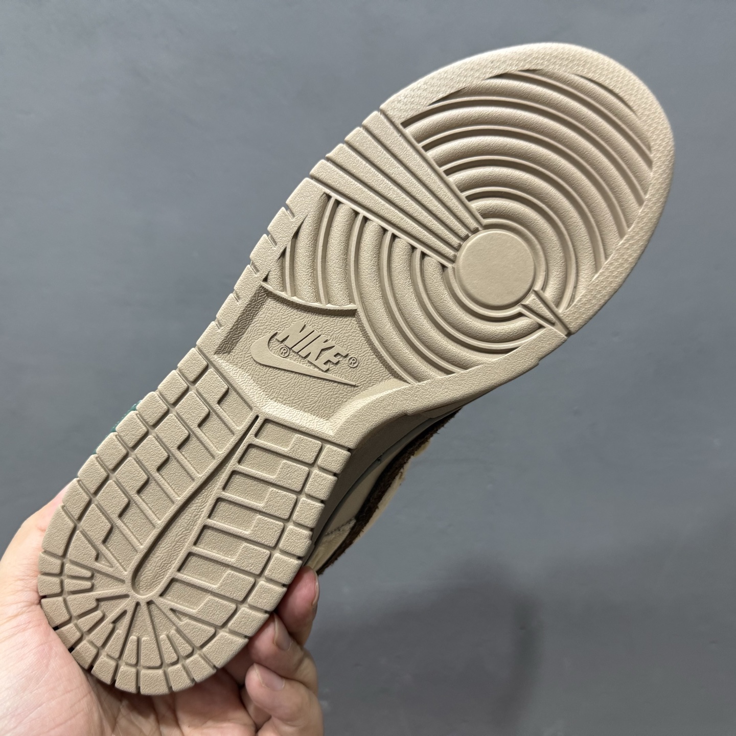 Nike Dunk Low 熊猫恶作剧 冬梦奇缘 御光米褐 低帮休闲板鞋 HQ1175-240