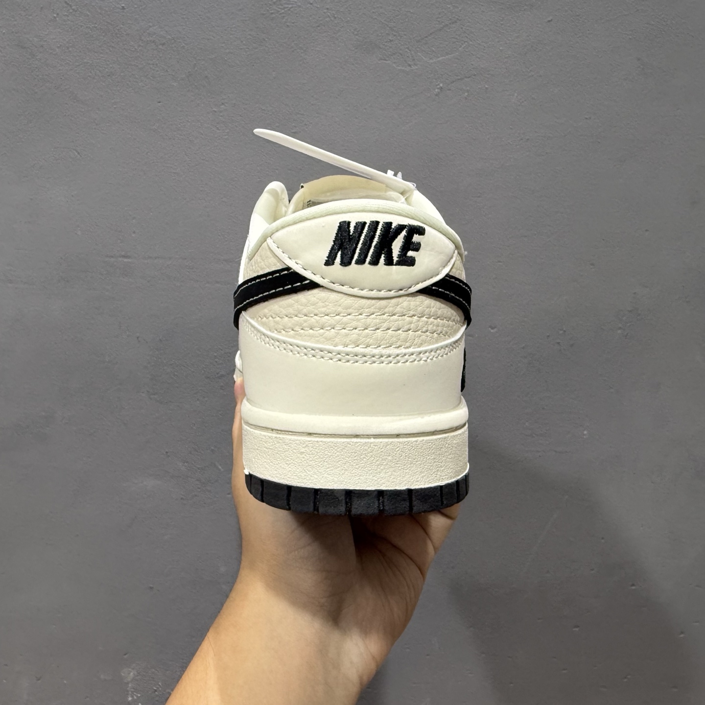 Nike Dunk Low 米白AJ黑勾  LW1818-118