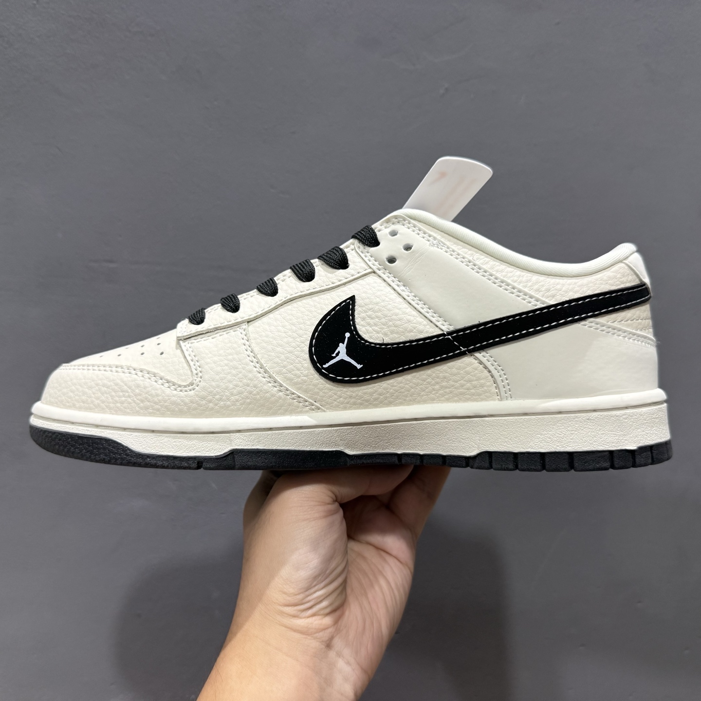 Nike Dunk Low 米白AJ黑勾  LW1818-118