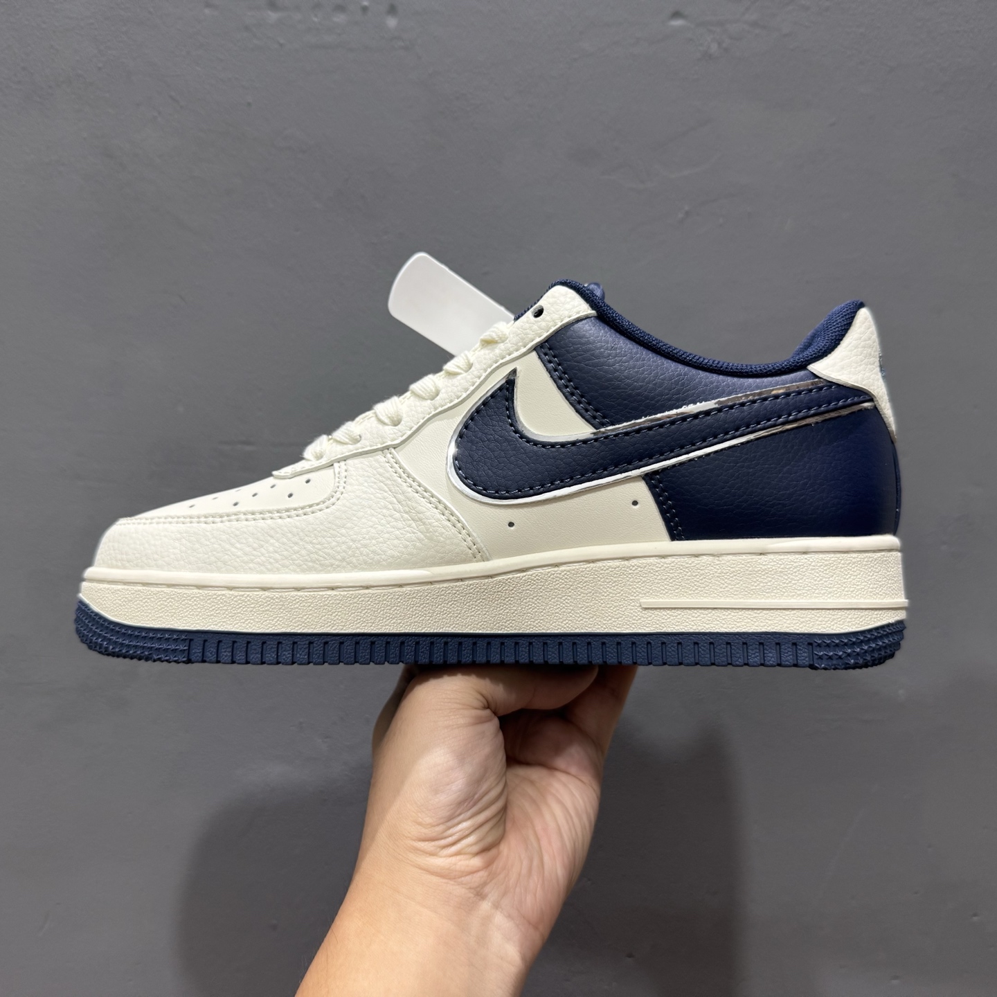 Nike Air Force 1'07 Low 北面联名 深蓝底 空军一号低帮休闲板鞋 ZH2598-318 Nike Air Force 1'07 Low 北面联名 深蓝底 空军一号低帮休闲板鞋 ZH2598-318