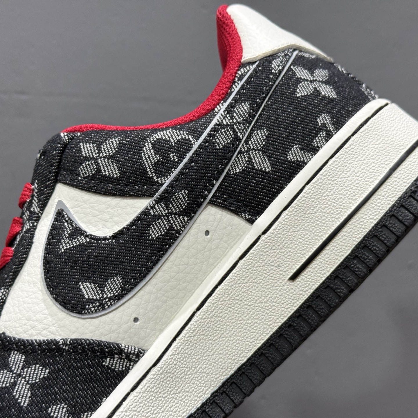 SC版 Nike Air Force 1'07 Low LV联名 黑牛仔小红勾 空军一号低帮休闲板鞋  LW9279-001