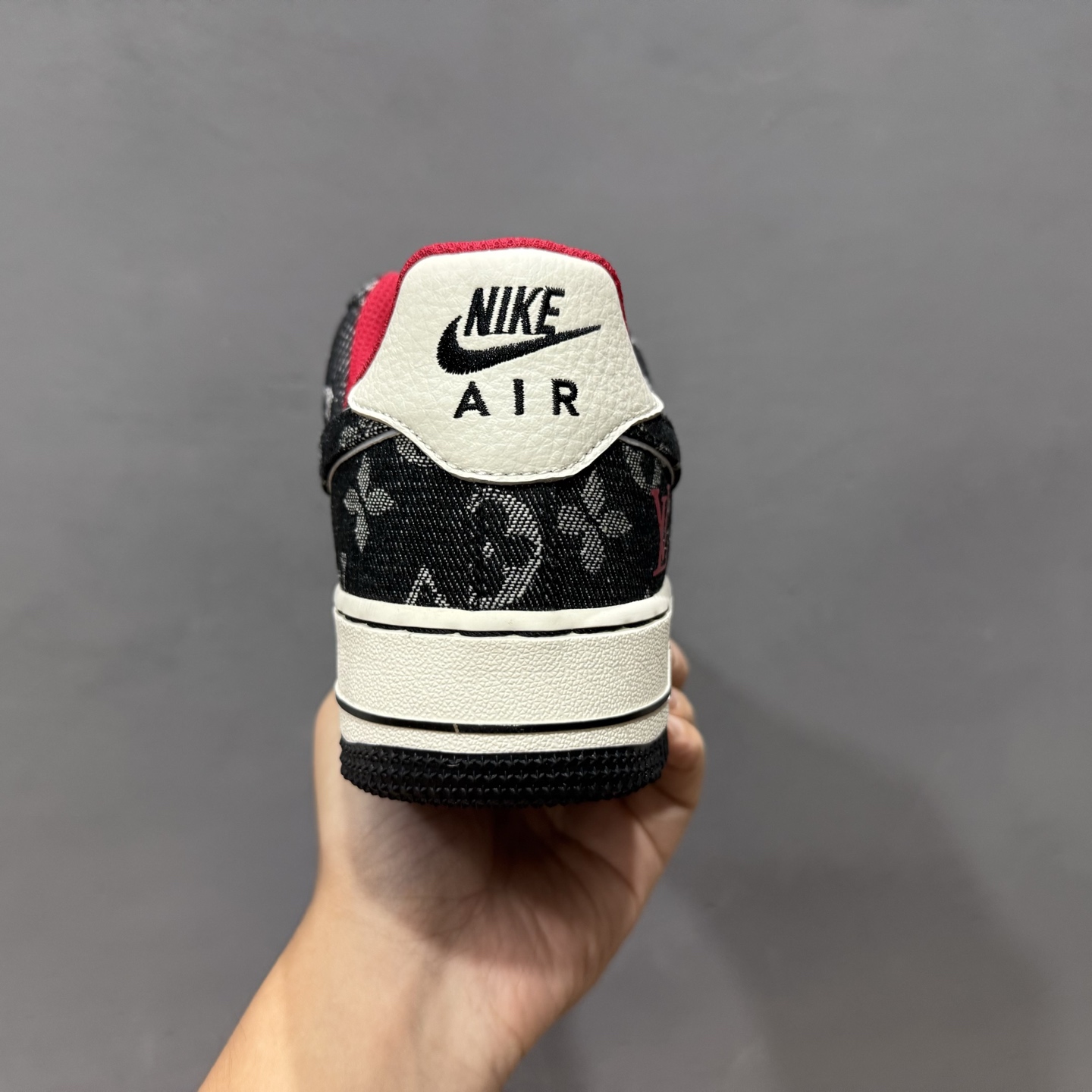 SC版 Nike Air Force 1'07 Low LV联名 黑牛仔小红勾 空军一号低帮休闲板鞋  LW9279-001