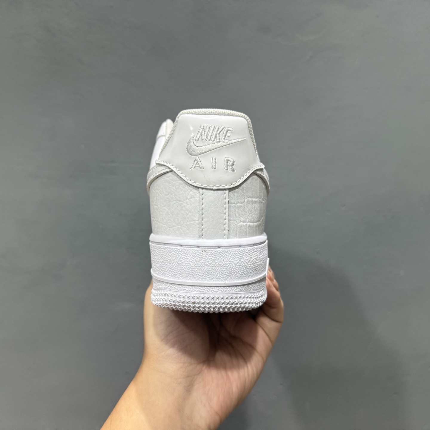 Nike Air Force 1 Low 全白纹理 空军一号低帮运动休闲板鞋  HF2893-100