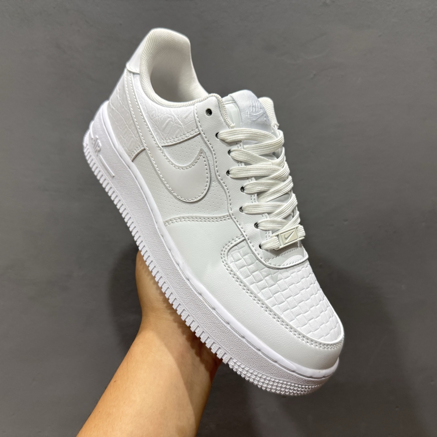 Nike Air Force 1 Low 全白纹理 空军一号低帮运动休闲板鞋  HF2893-100