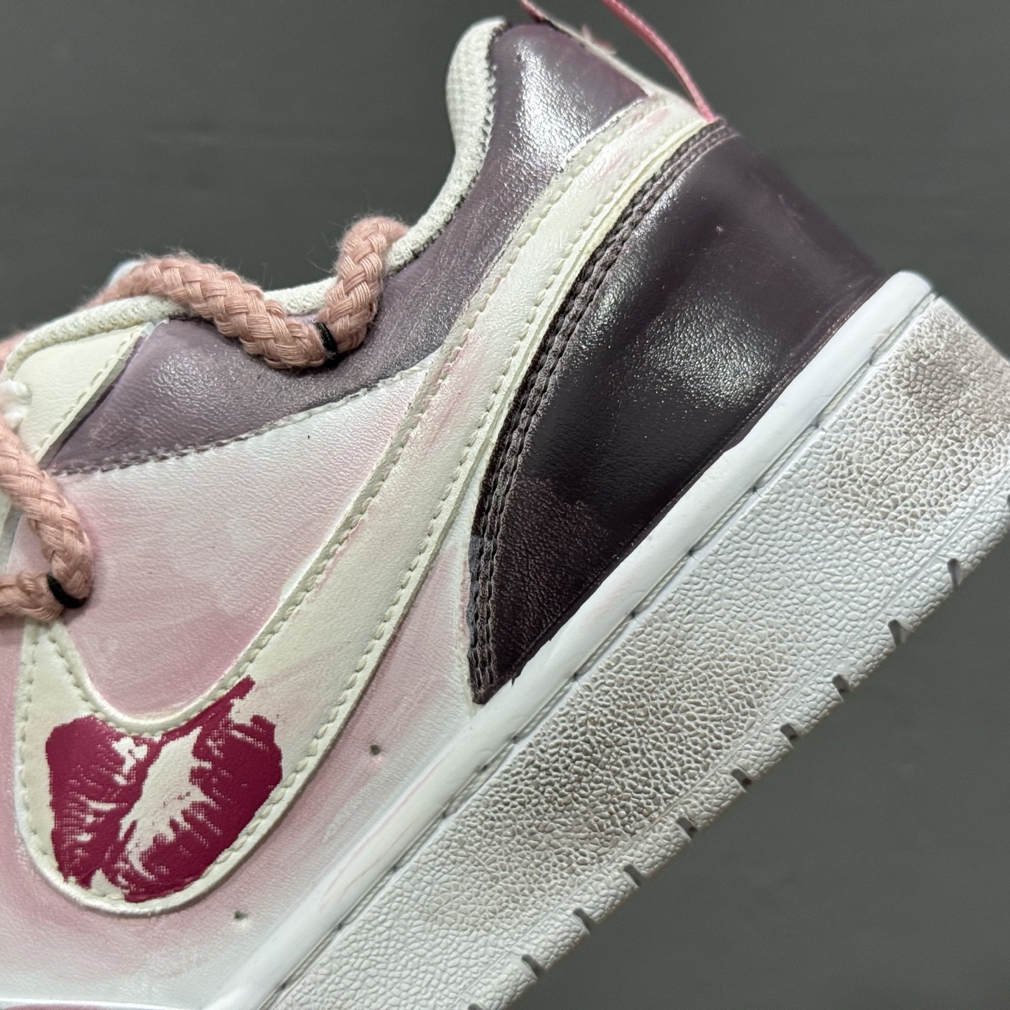 Nike Court Borough[嘴唇] “吻箭倾心”[嘴唇]解构手绘 潮流简约低帮板鞋  BQ5448-216