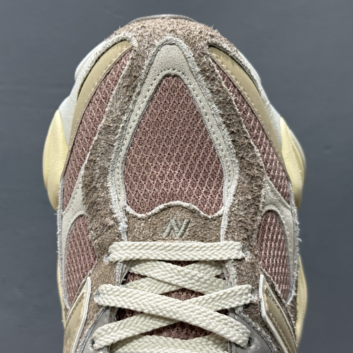 New Balance NB9060 联名款 复古休闲运动慢跑鞋  U9060JBE