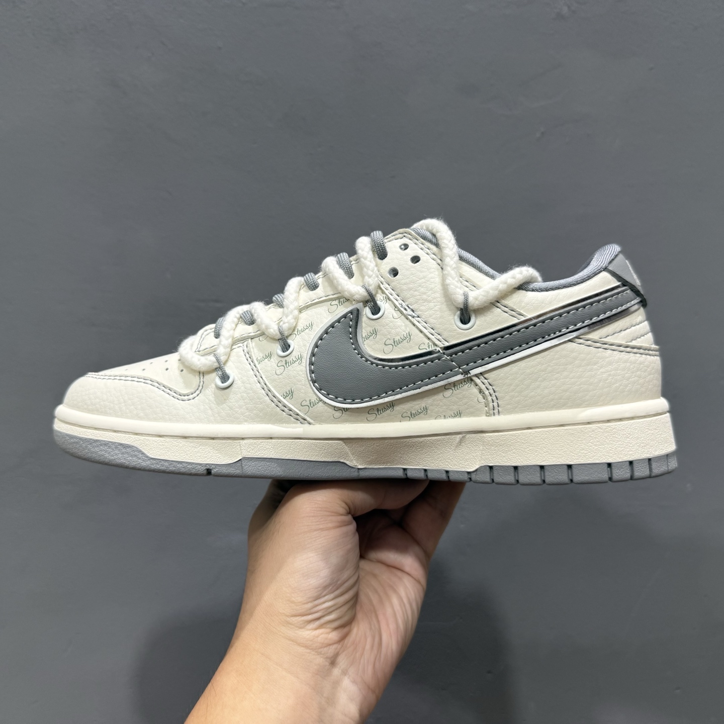 Nk SB Dunk Low 斯图西联名-米白蓝勾 周年高端定制 低帮休闲板鞋 SJ2068-310 Nk SB Dunk Low 斯图西联名-米白蓝勾 周年高端定制 低帮休闲板鞋 SJ2068-310