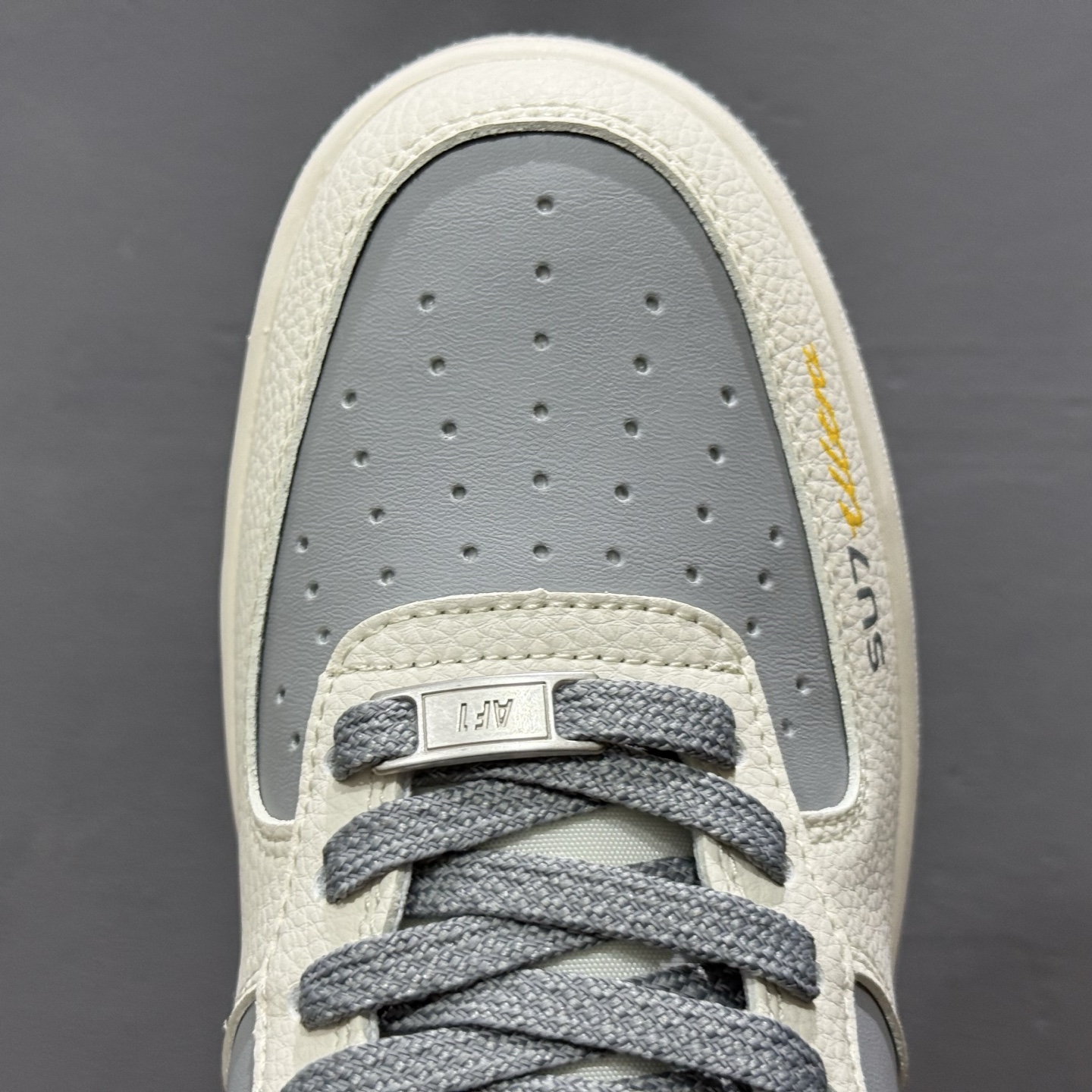 Nike Air Force 1'07 Low 小米联名 寒武岩灰 空军一号低帮休闲板鞋 XX3168-201