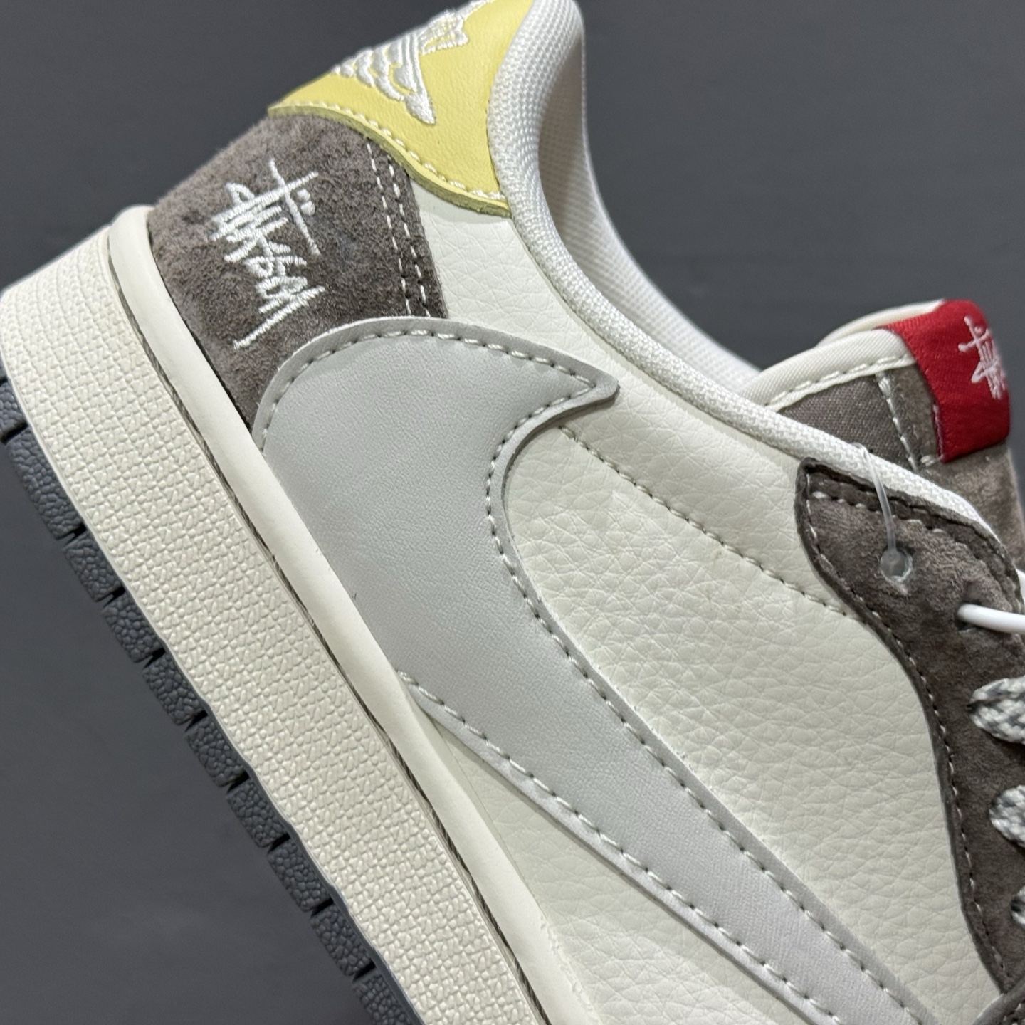 Nk SB Dunk Low 斯图西联名-米白蓝勾 周年高端定制 低帮休闲板鞋 SJ2068-136 Nk SB Dunk Low 斯图西联名-米白蓝勾 周年高端定制 低帮休闲板鞋 SJ2068-136