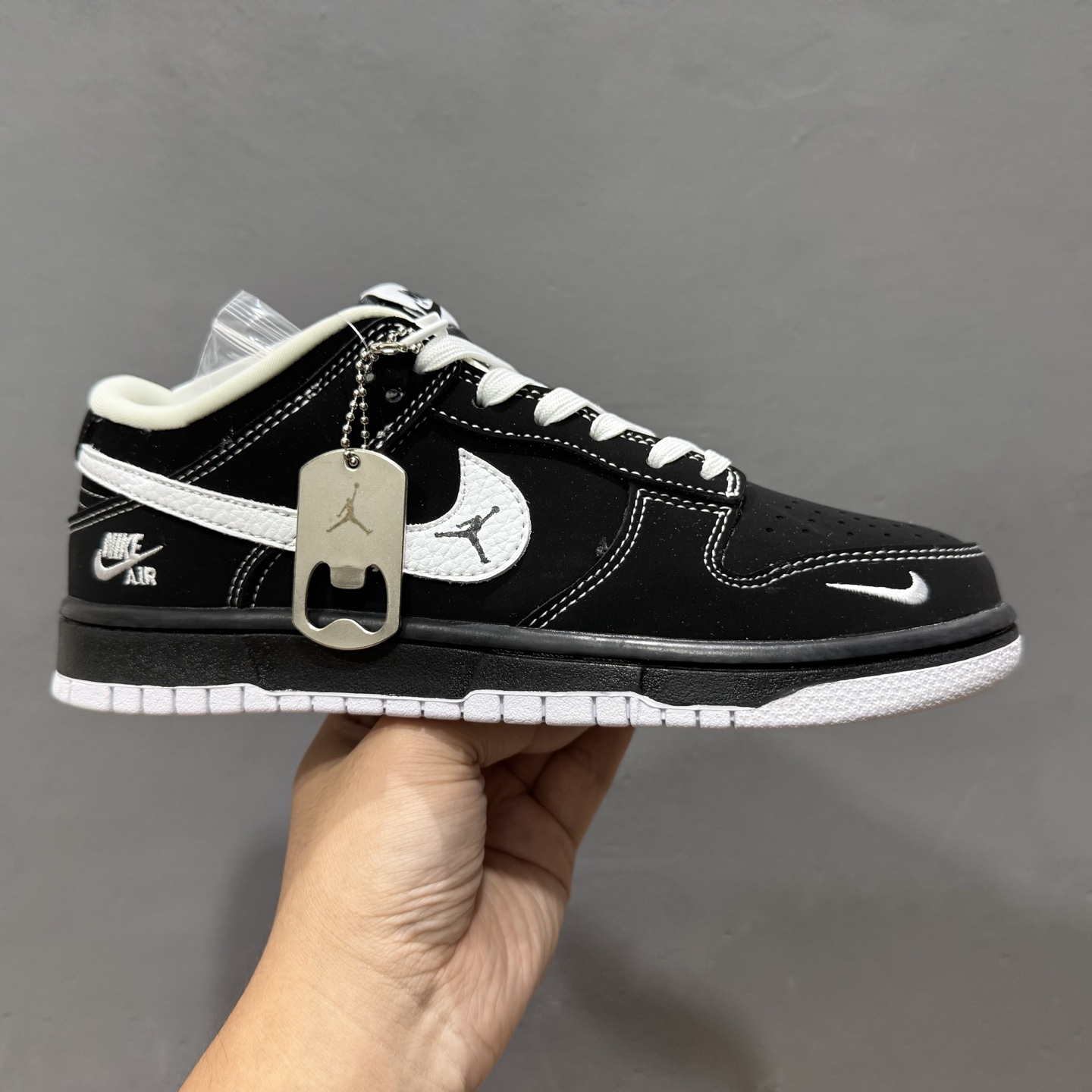 Nike SB Dunk Low 全黑白勾 周年 高端定制 低帮休闲板鞋  LW1818-117