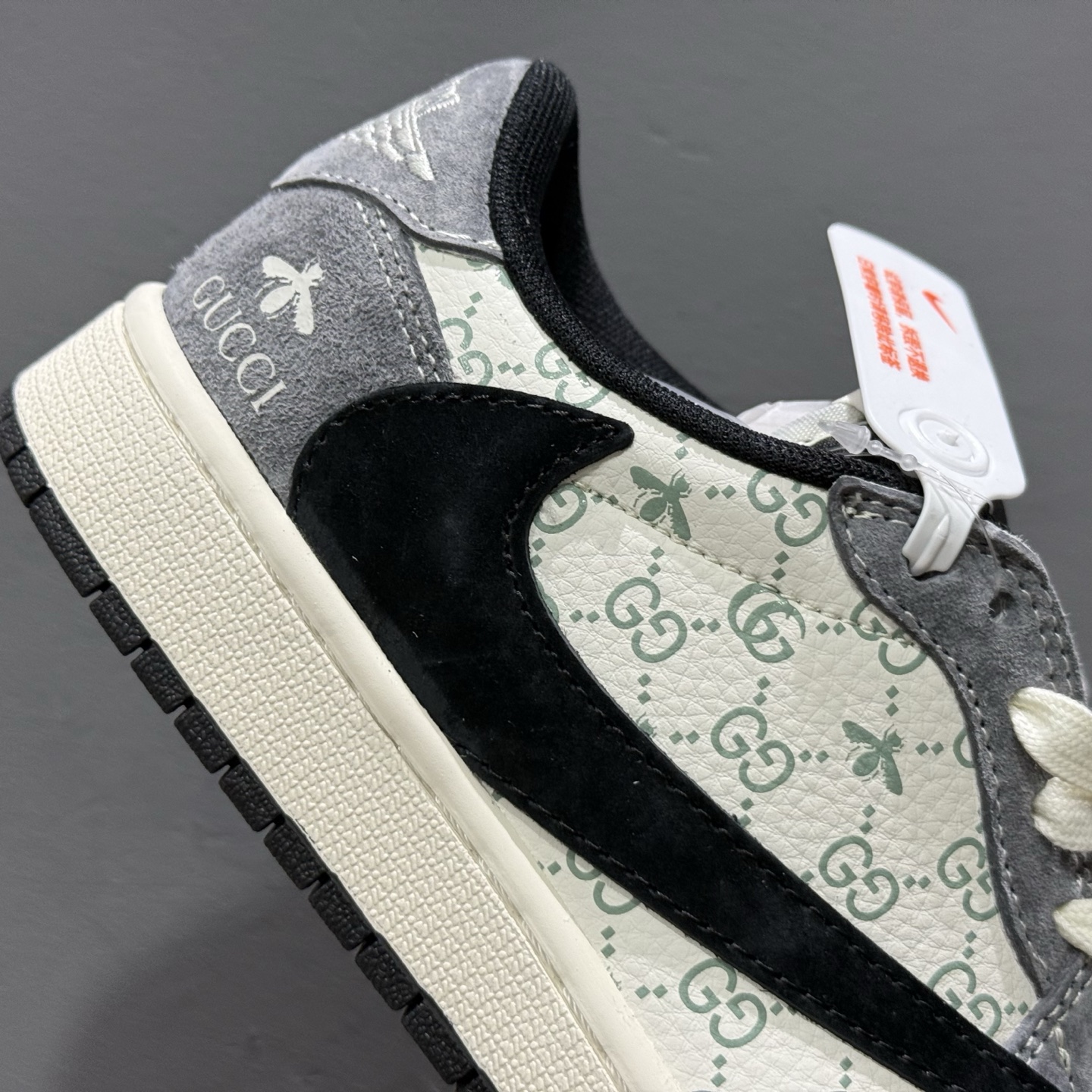 Nk SB Dunk Low 斯图西联名-米白蓝勾 周年高端定制 低帮休闲板鞋 SJ2068-137