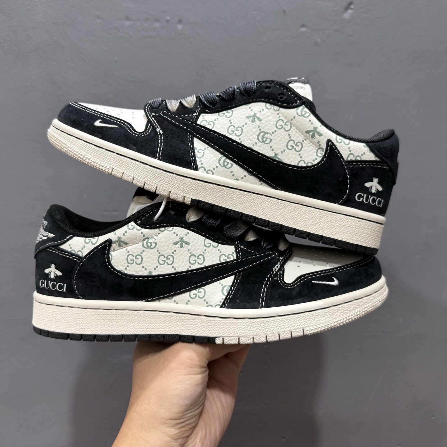 Nk SB Dunk Low 斯图西联名-米白蓝勾 周年高端定制 低帮休闲板鞋 SJ2068-139