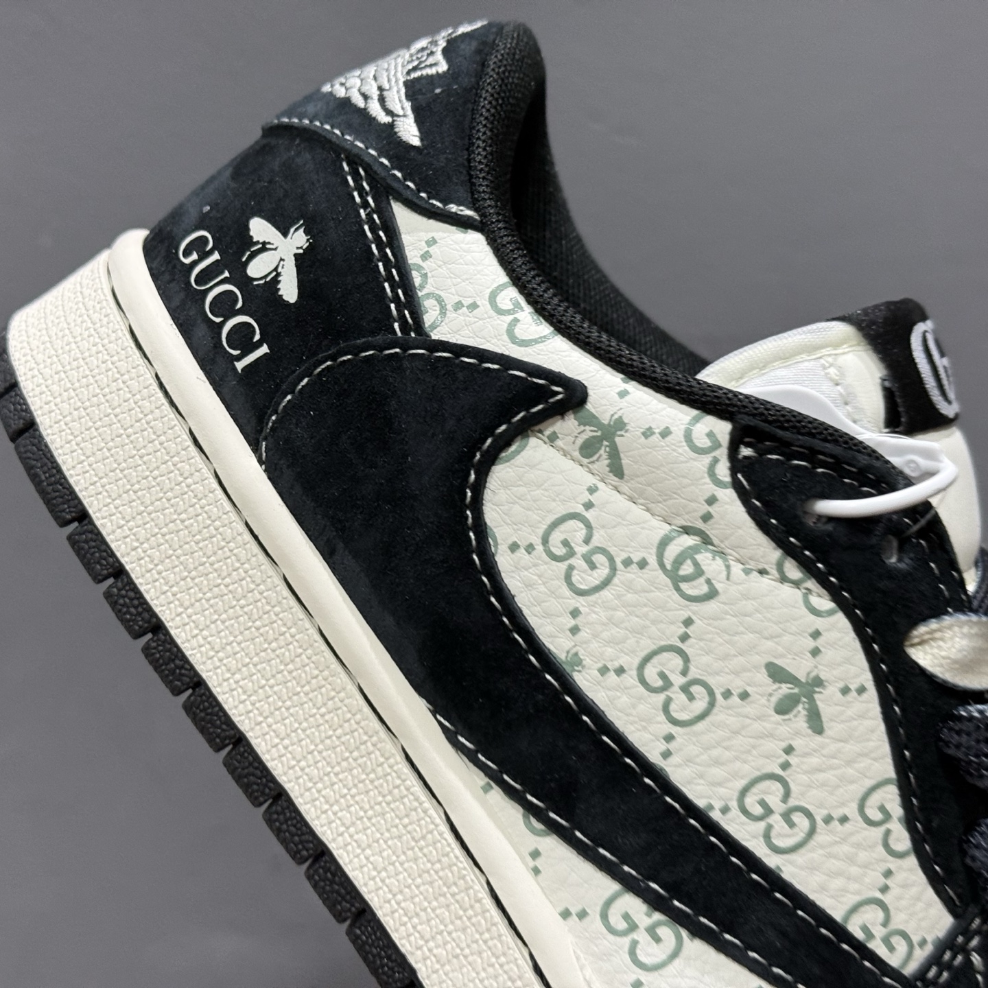 Nk SB Dunk Low 斯图西联名-米白蓝勾 周年高端定制 低帮休闲板鞋 SJ2068-139