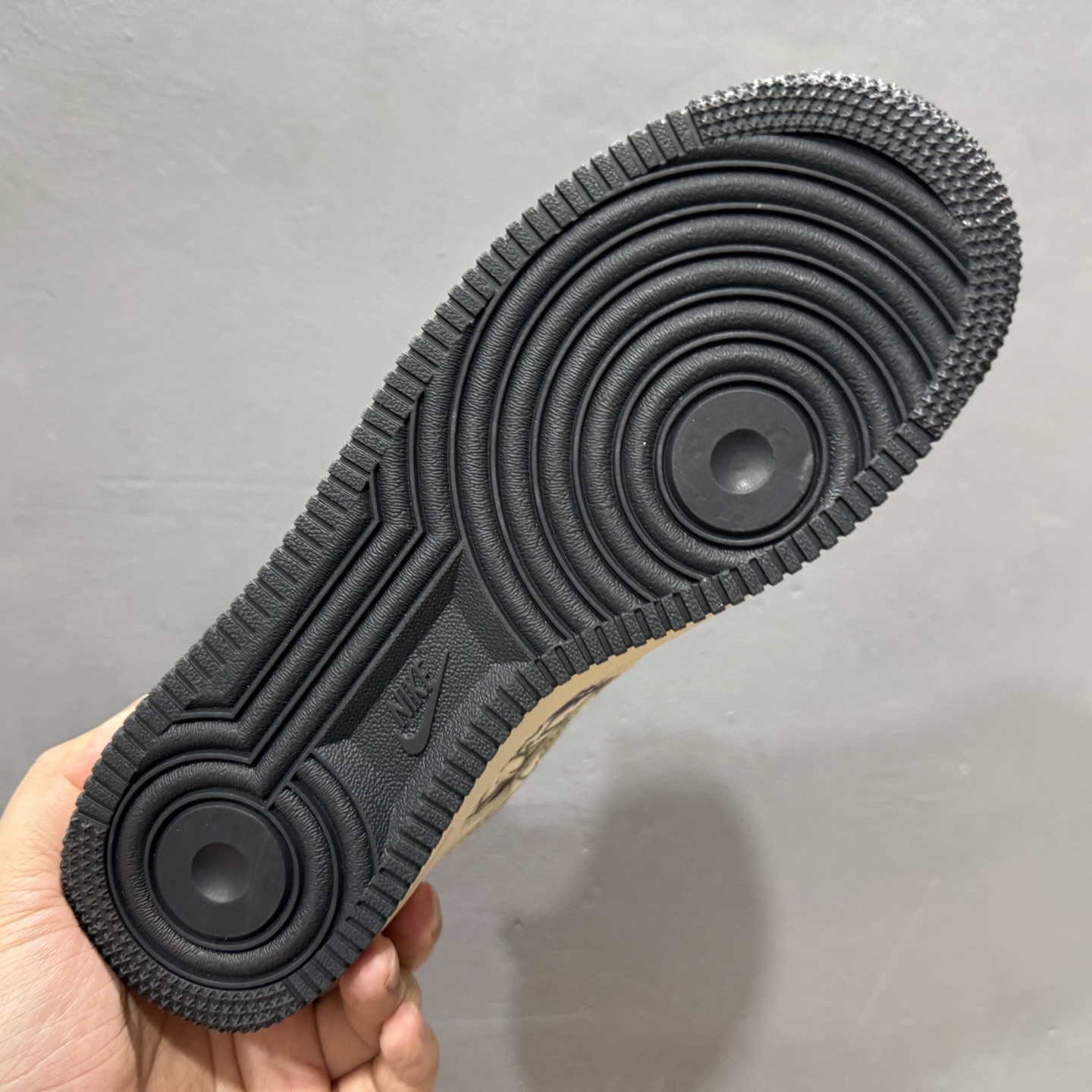 Nike Air Force 1'07 Low 迪奥联名 灰色插花 空军一号低帮休闲板鞋 DF0188-064 Nike Air Force 1'07 Low 迪奥联名 灰色插花 空军一号低帮休闲板鞋 DF0188-064