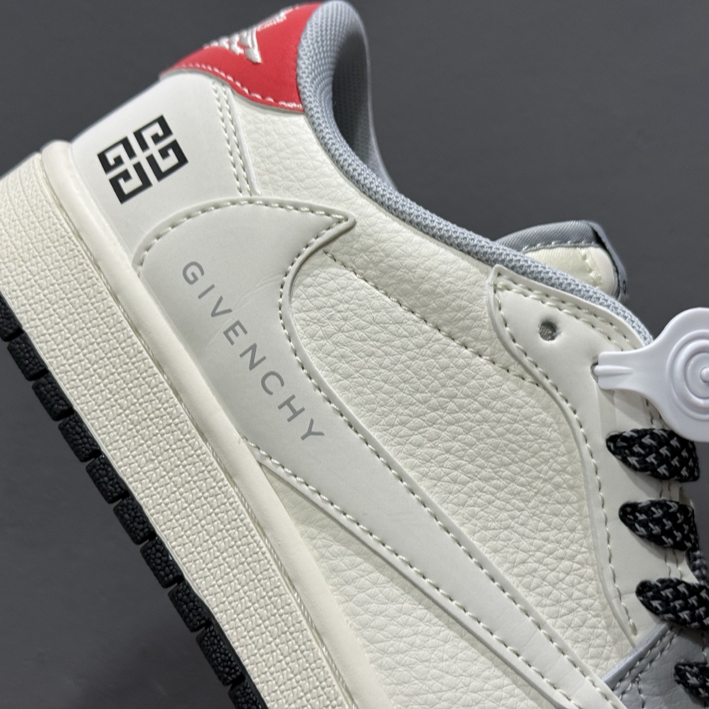 Travis Scott x Fragment Design × Air Jordan 1 Low OG SP AJ1 乔1纪 梵希联名 灰黑底 低帮文化休闲板鞋  XS7089-599