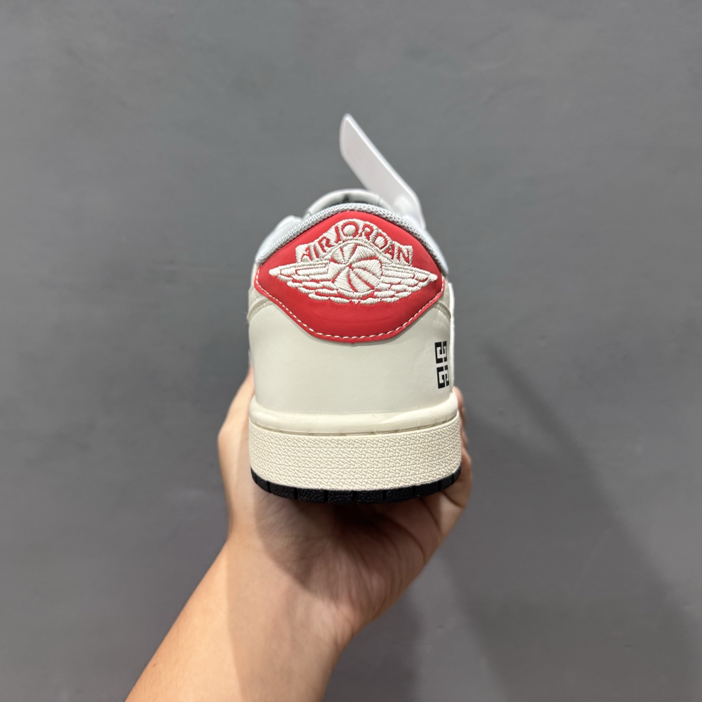 Travis Scott x Fragment Design × Air Jordan 1 Low OG SP AJ1 乔1纪 梵希联名 灰黑底 低帮文化休闲板鞋  XS7089-599