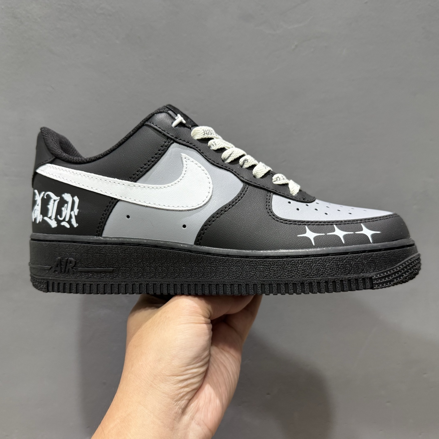 Nike Air Force 1’07 Low 黑银克特 空军一号低帮休闲板鞋 ZH0316-085