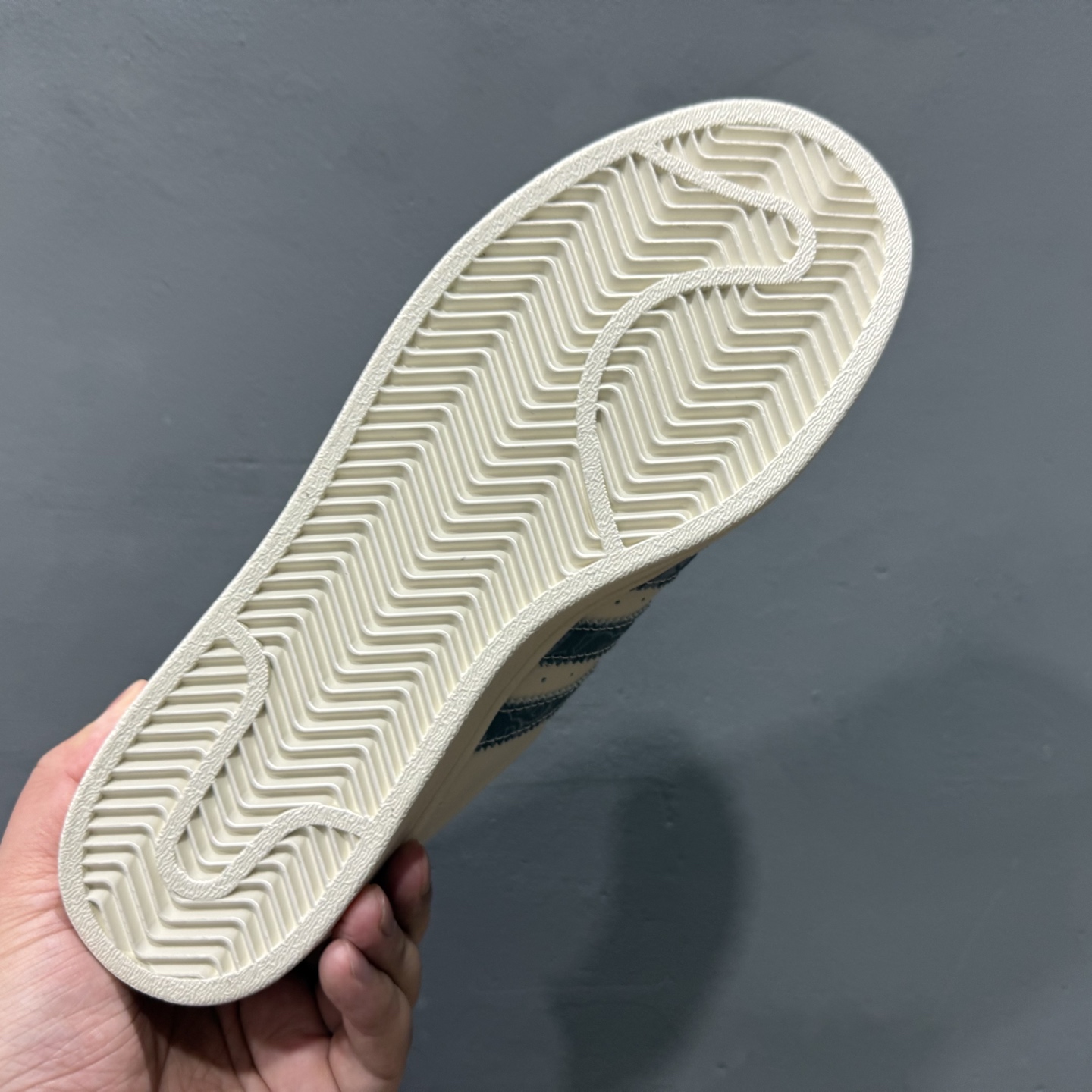 C版 Adidas Originals Superstar LV联名款 经典贝壳头 XS0011