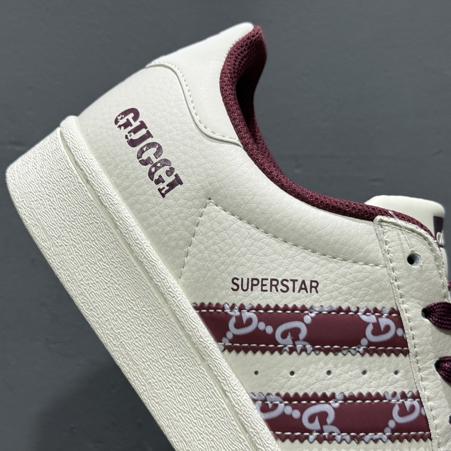 ＃纯原 CLOT x AD Originals #贝壳头古驰联名限定 贴合柔软皮料红白配色  DS0015