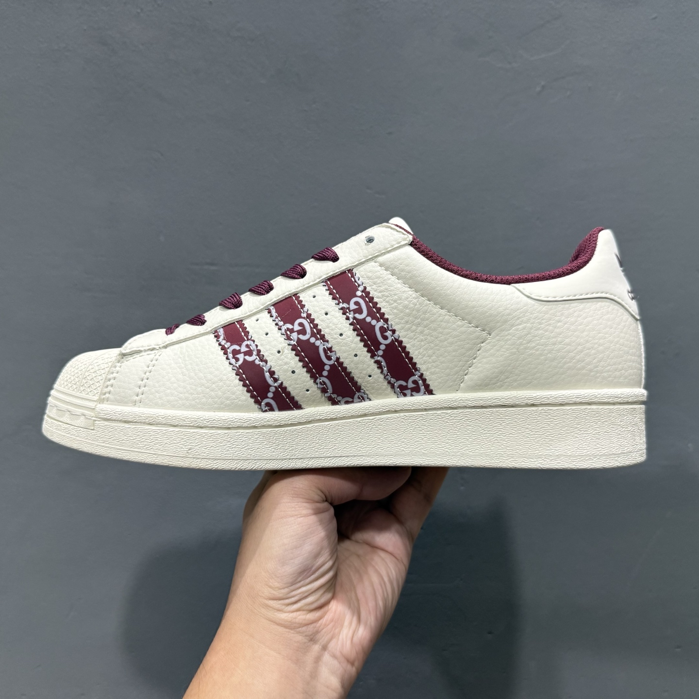 ＃纯原 CLOT x AD Originals #贝壳头古驰联名限定 贴合柔软皮料红白配色  DS0015