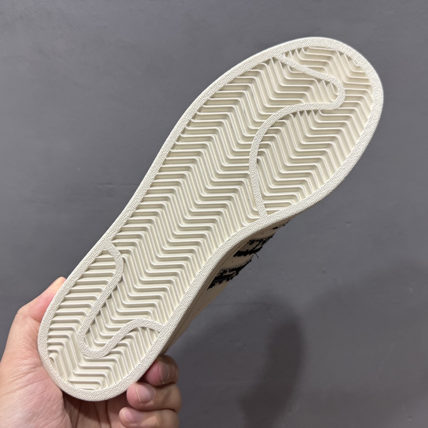 Adidas Originals Superstar 联名款 经典贝壳头 XS0019