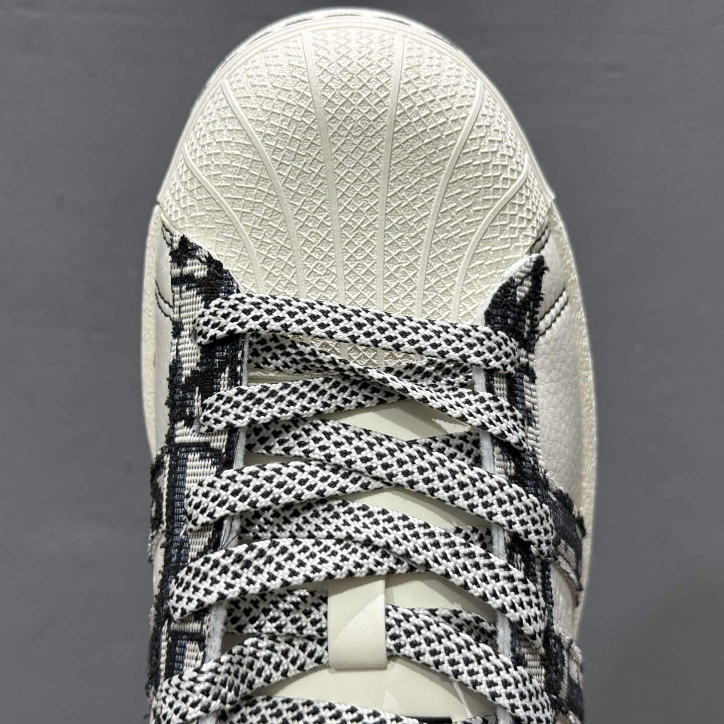Adidas Originals Superstar 联名款 经典贝壳头 XS0019