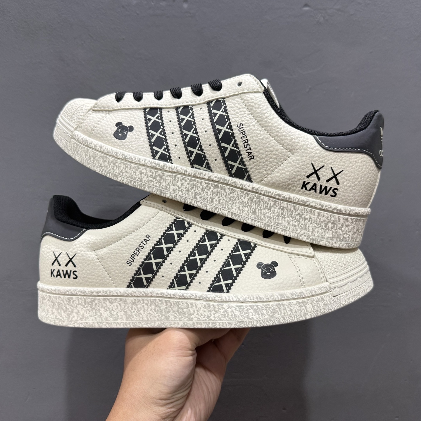 Adidas Originals Superstar 联名款 经典贝壳头 CG0008 Adidas Originals Superstar 联名款 经典贝壳头 CG0008