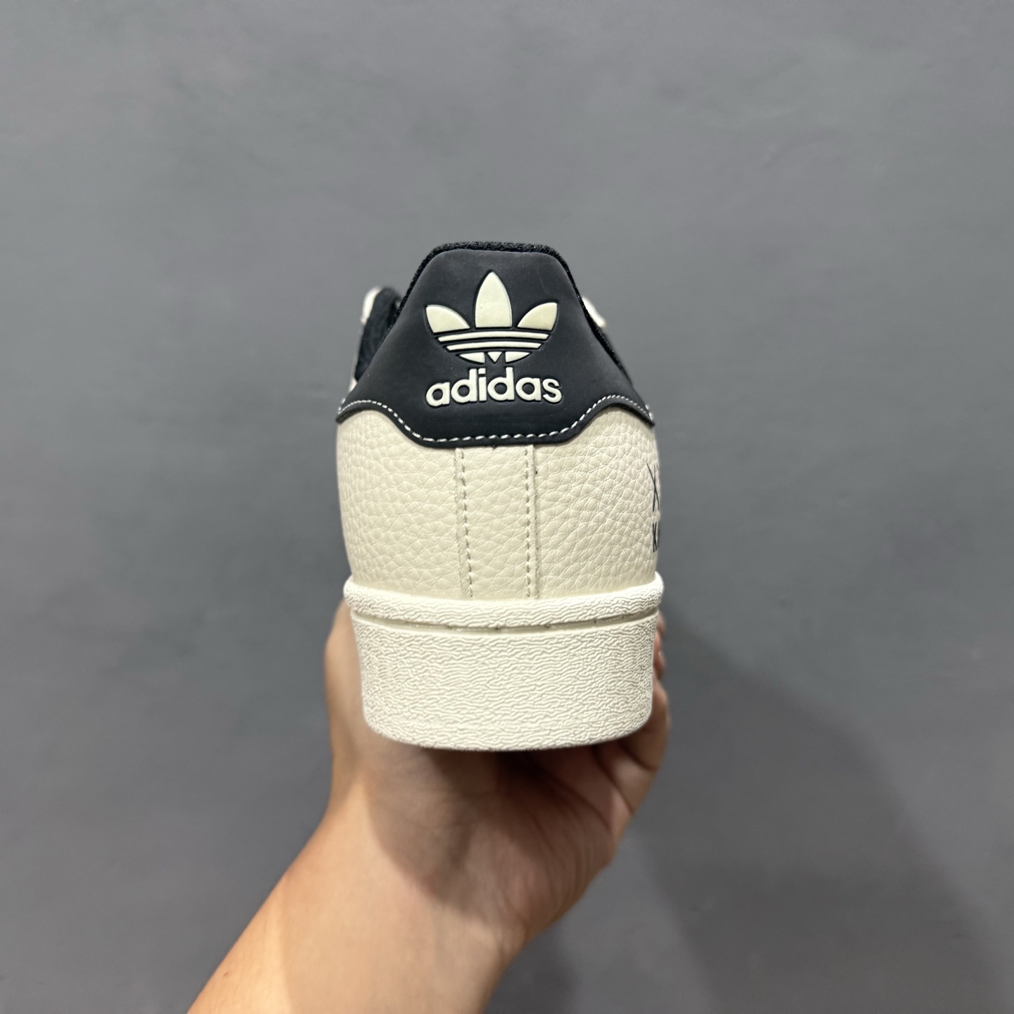 Adidas Originals Superstar 联名款 经典贝壳头 CG0008 Adidas Originals Superstar 联名款 经典贝壳头 CG0008