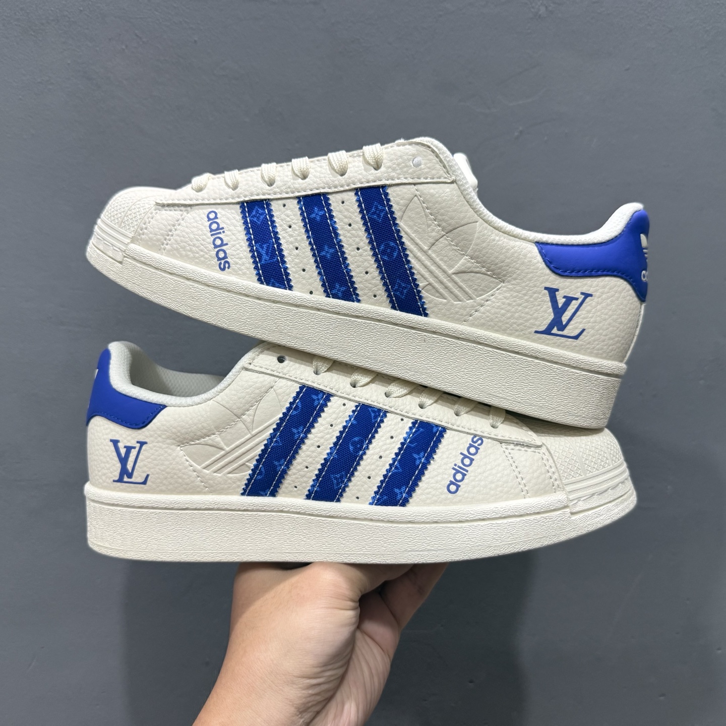 Adidas Originals Superstar 联名款 经典贝壳头 AD0006