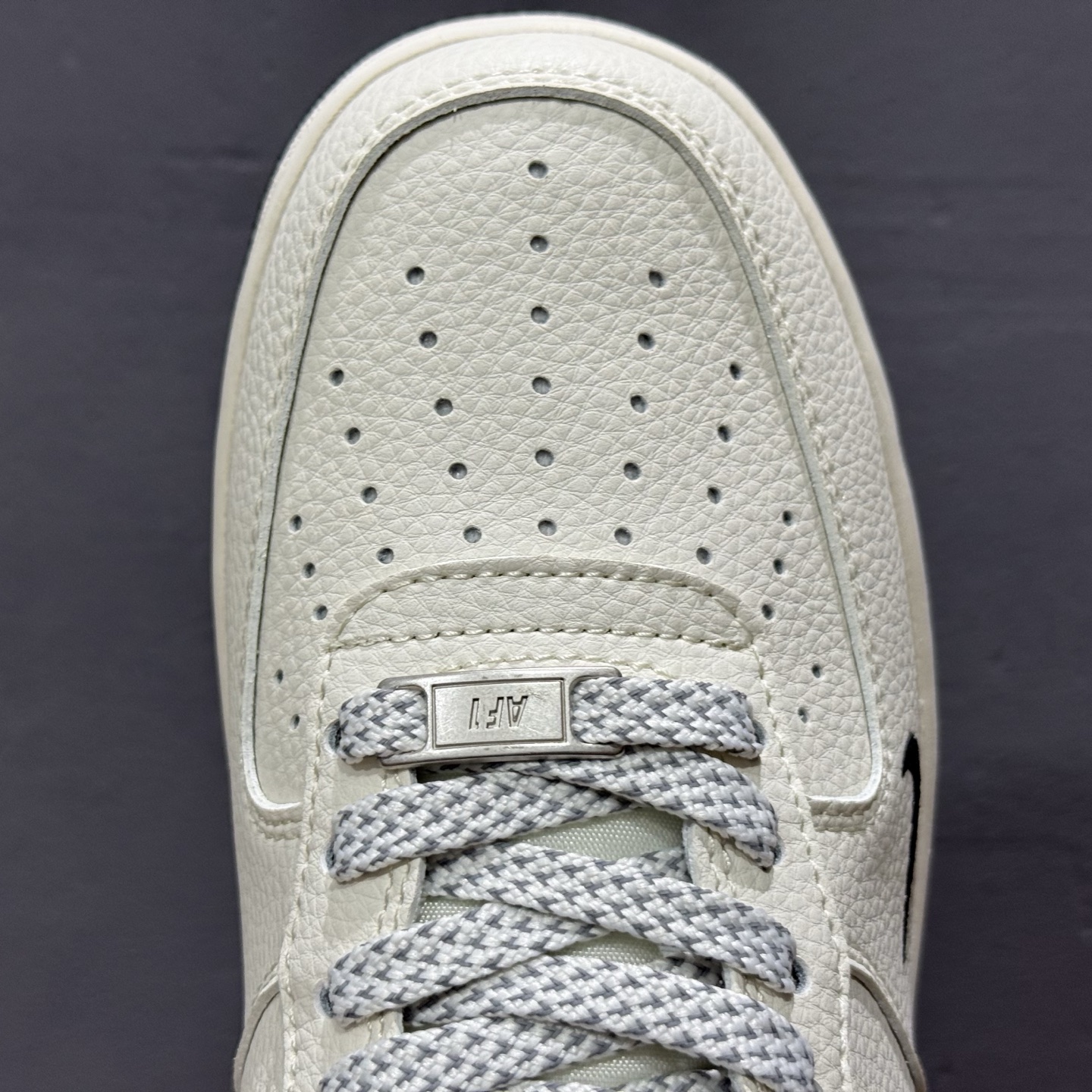 Nike Air Force 1'07 Low 耐克联名 黑小三勾 空军一号低帮休闲板鞋 XX3168-183