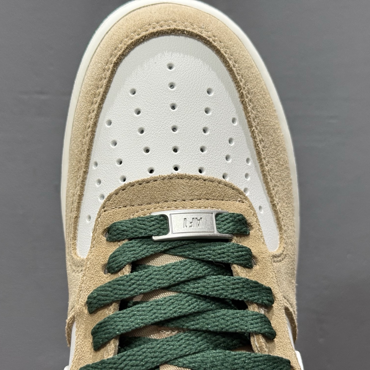 Nike Air Force 1'07 Low 白棕绿 空军一号低帮休闲板鞋 FQ8714-203 Nike Air Force 1'07 Low 白棕绿 空军一号低帮休闲板鞋 FQ8714-203