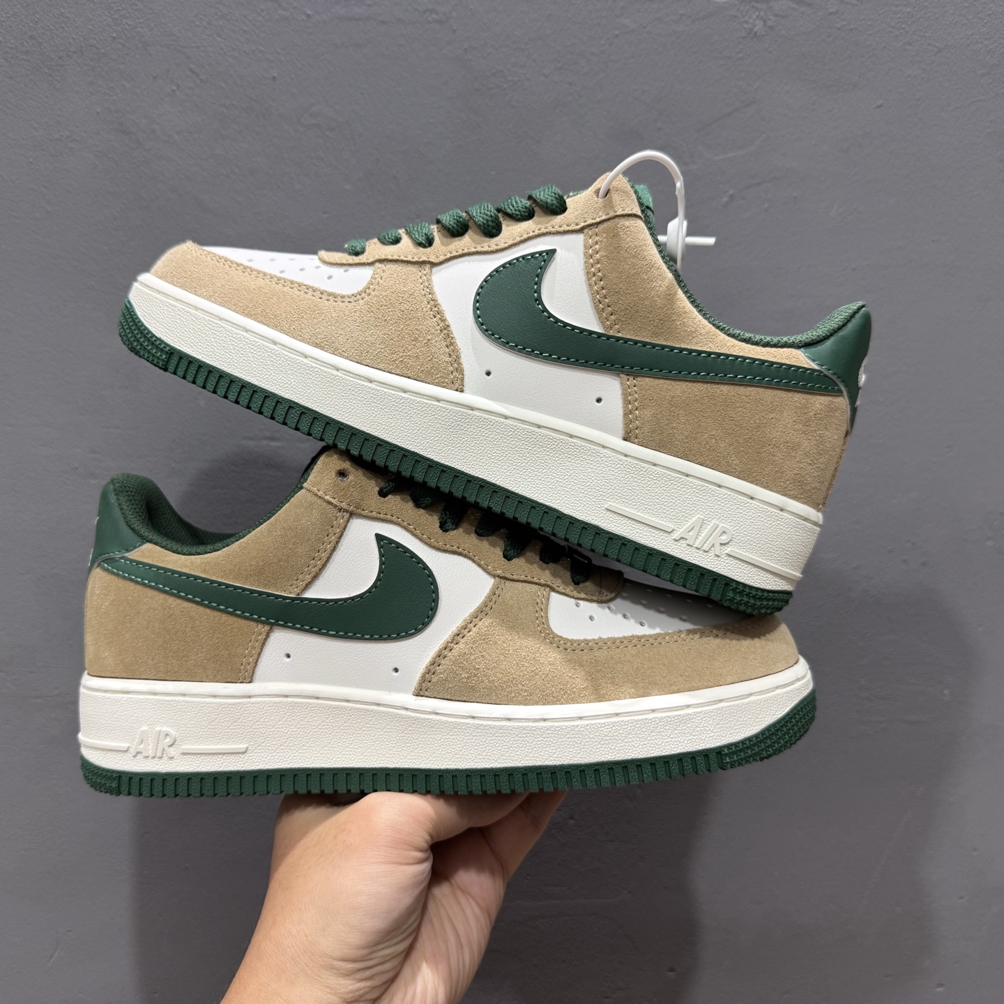 Nike Air Force 1'07 Low 白棕绿 空军一号低帮休闲板鞋 FQ8714-203 Nike Air Force 1'07 Low 白棕绿 空军一号低帮休闲板鞋 FQ8714-203