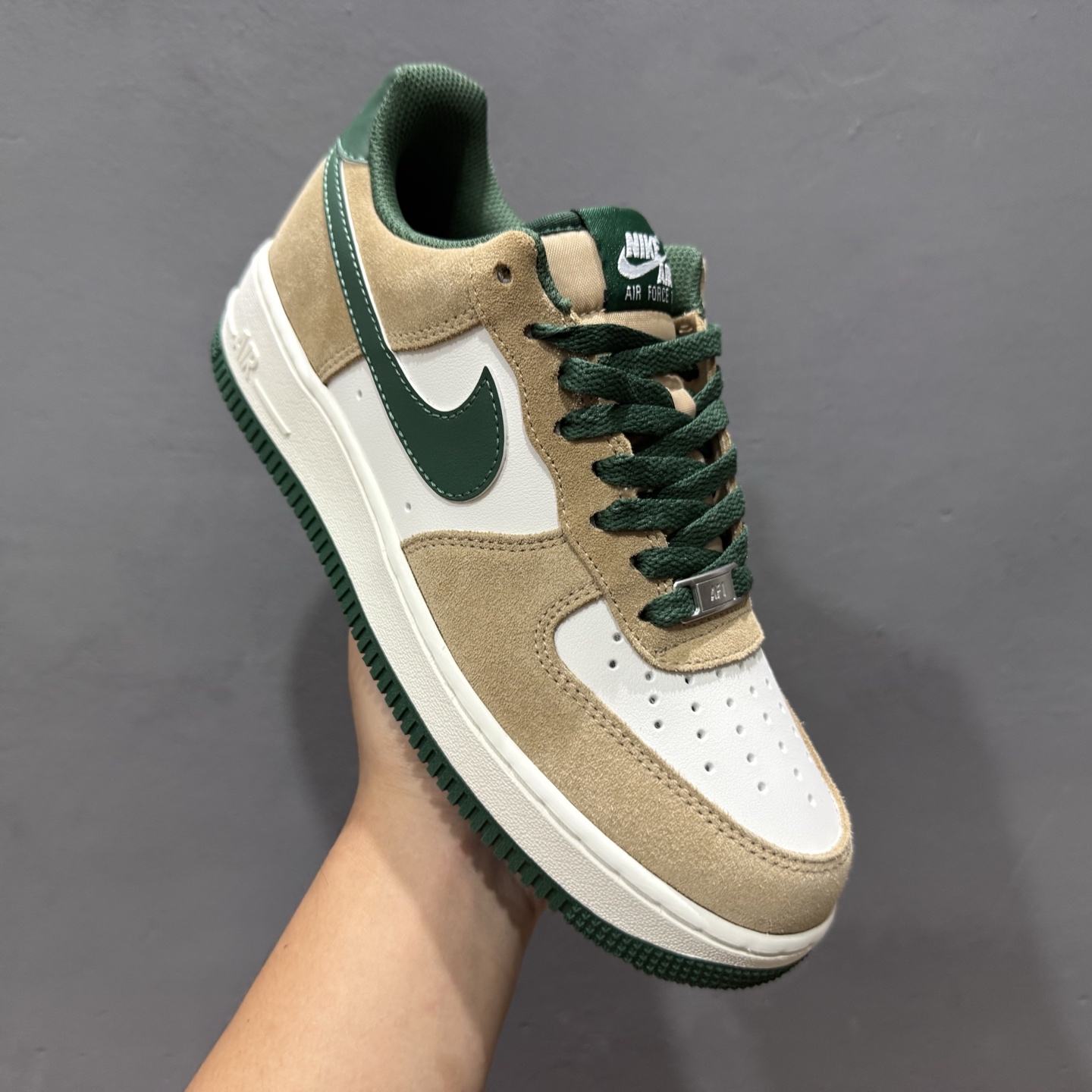 Nike Air Force 1'07 Low 白棕绿 空军一号低帮休闲板鞋 FQ8714-203 Nike Air Force 1'07 Low 白棕绿 空军一号低帮休闲板鞋 FQ8714-203