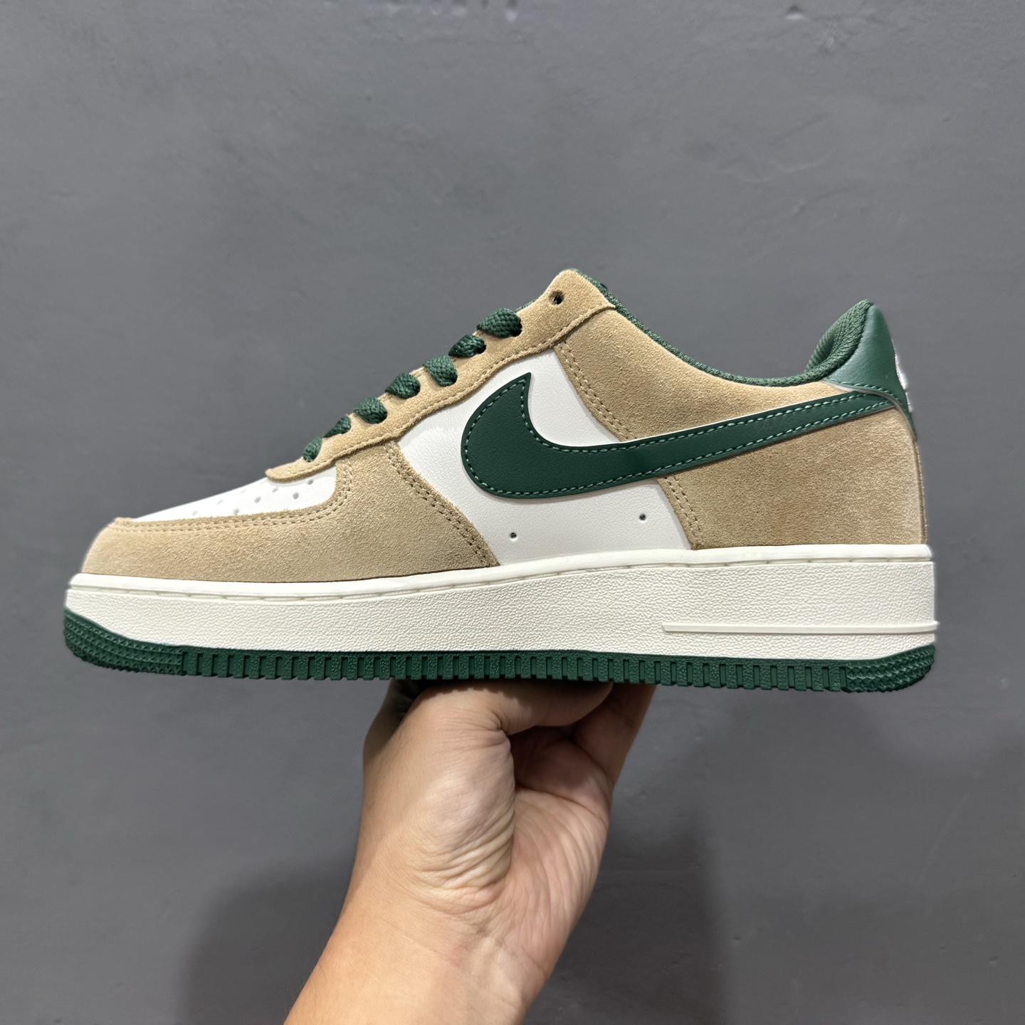 Nike Air Force 1'07 Low 白棕绿 空军一号低帮休闲板鞋 FQ8714-203 Nike Air Force 1'07 Low 白棕绿 空军一号低帮休闲板鞋 FQ8714-203